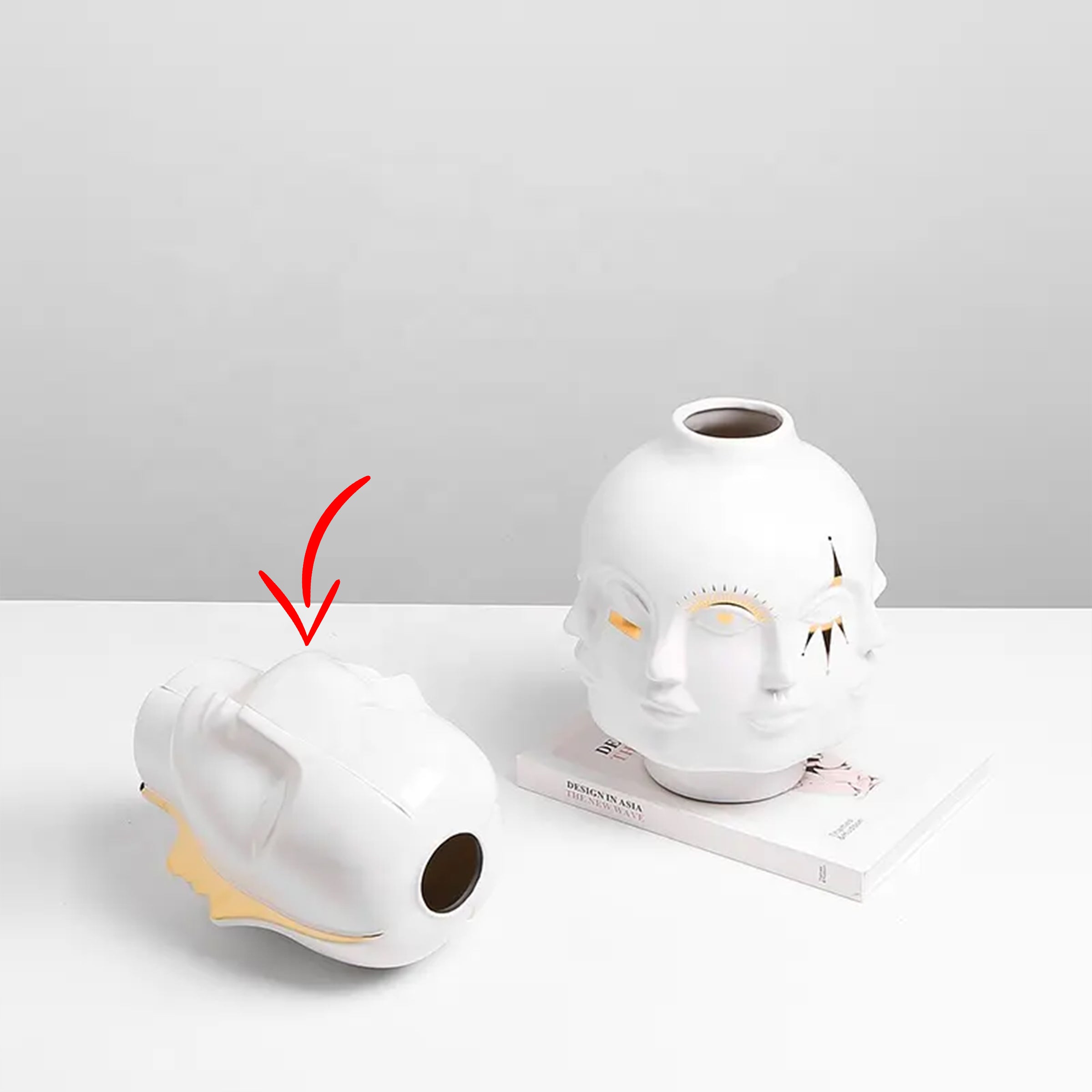 Gold Face Vase FA-D22133 - Vases - ebarza Furniture UAE | Shop Modern Furniture in Abu Dhabi & Dubai - مفروشات ايبازرا في الامارات | تسوق اثاث عصري وديكورات مميزة في دبي وابوظبي