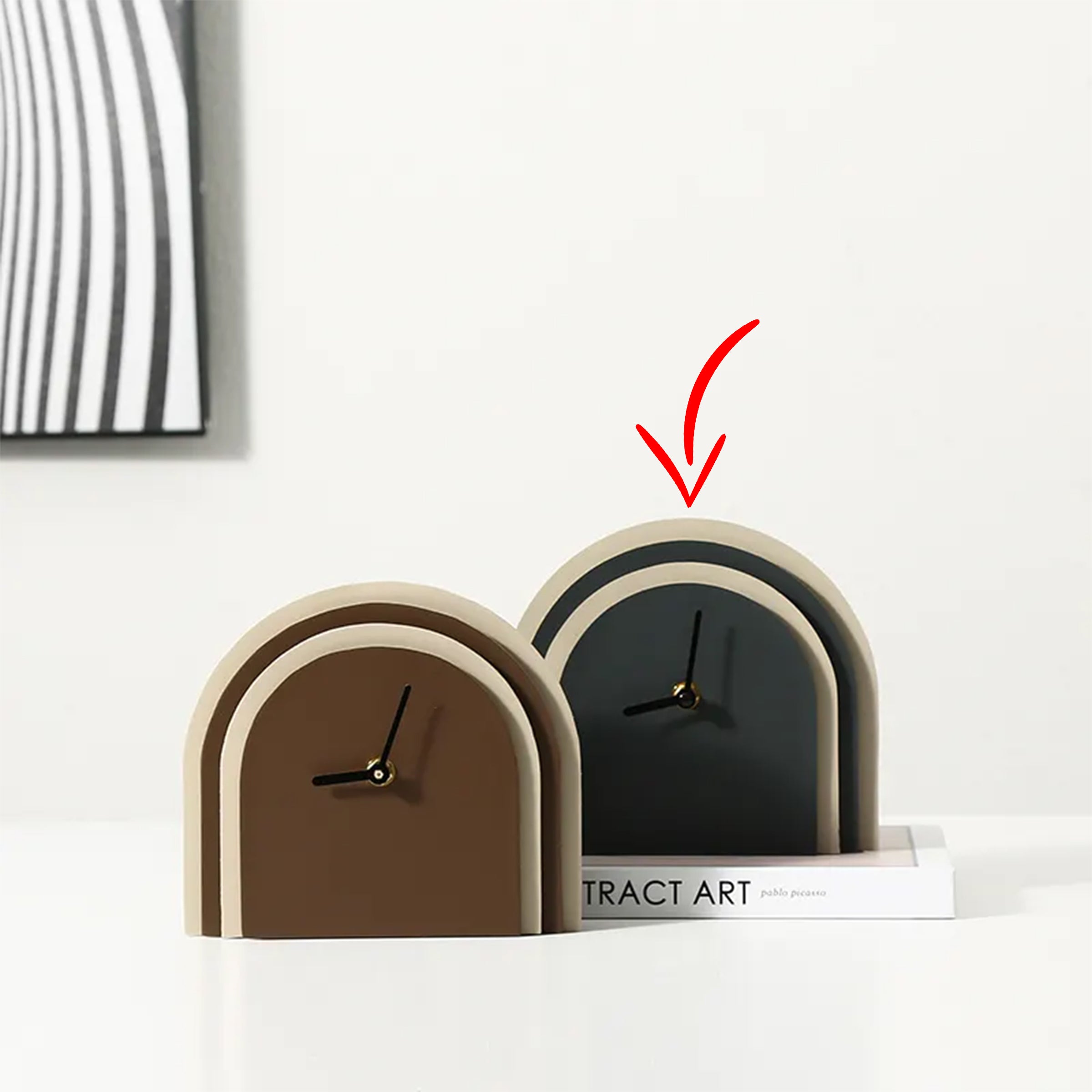 Deep Blue Leather Clock FB-PG2208A - Clocks - ebarza Furniture UAE | Shop Modern Furniture in Abu Dhabi & Dubai - مفروشات ايبازرا في الامارات | تسوق اثاث عصري وديكورات مميزة في دبي وابوظبي