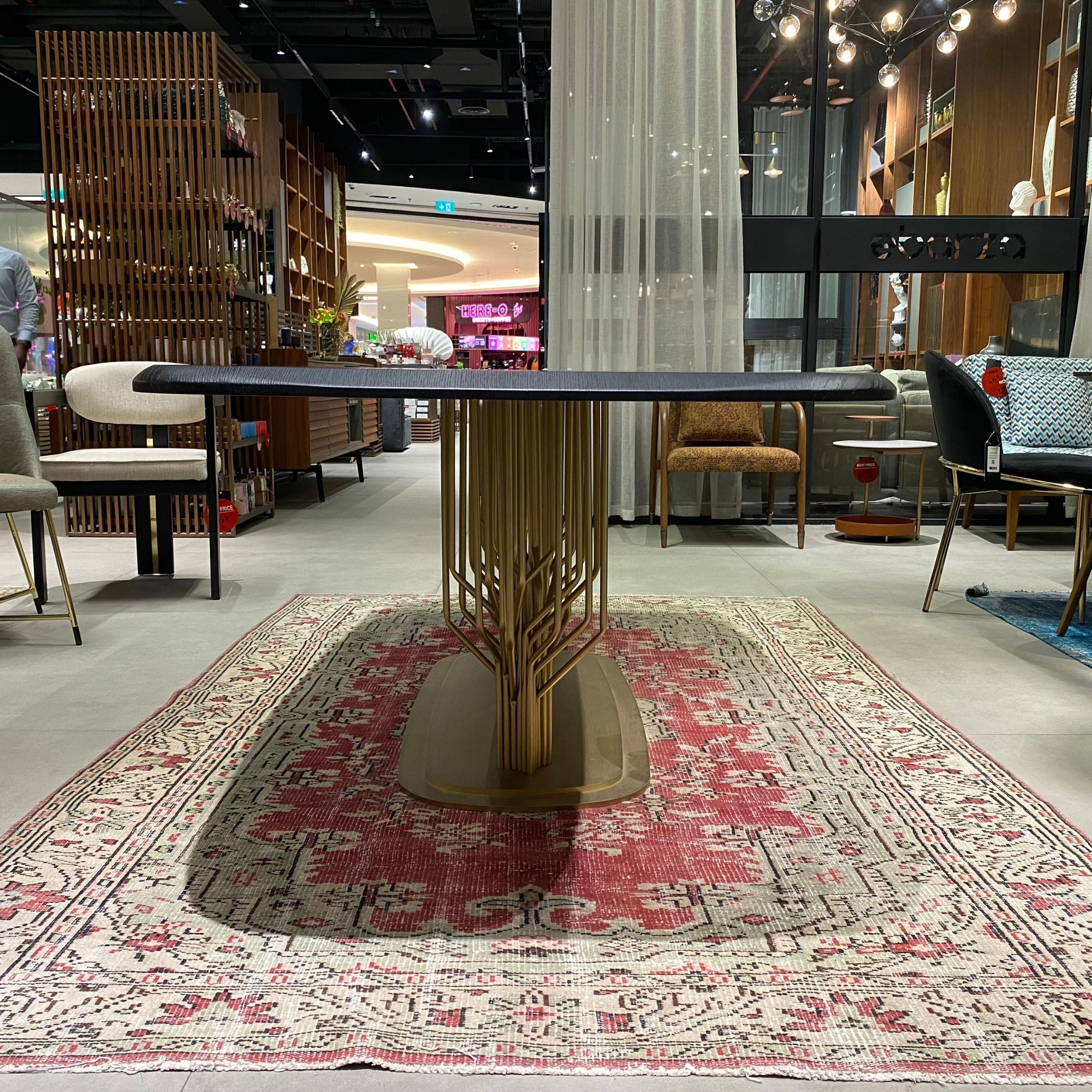 Display Item - Bug Dining Table Bug-240Nakheel - DISPLAY ITEM - ebarza Furniture UAE | Shop Modern Furniture in Abu Dhabi & Dubai - مفروشات ايبازرا في الامارات | تسوق اثاث عصري وديكورات مميزة في دبي وابوظبي