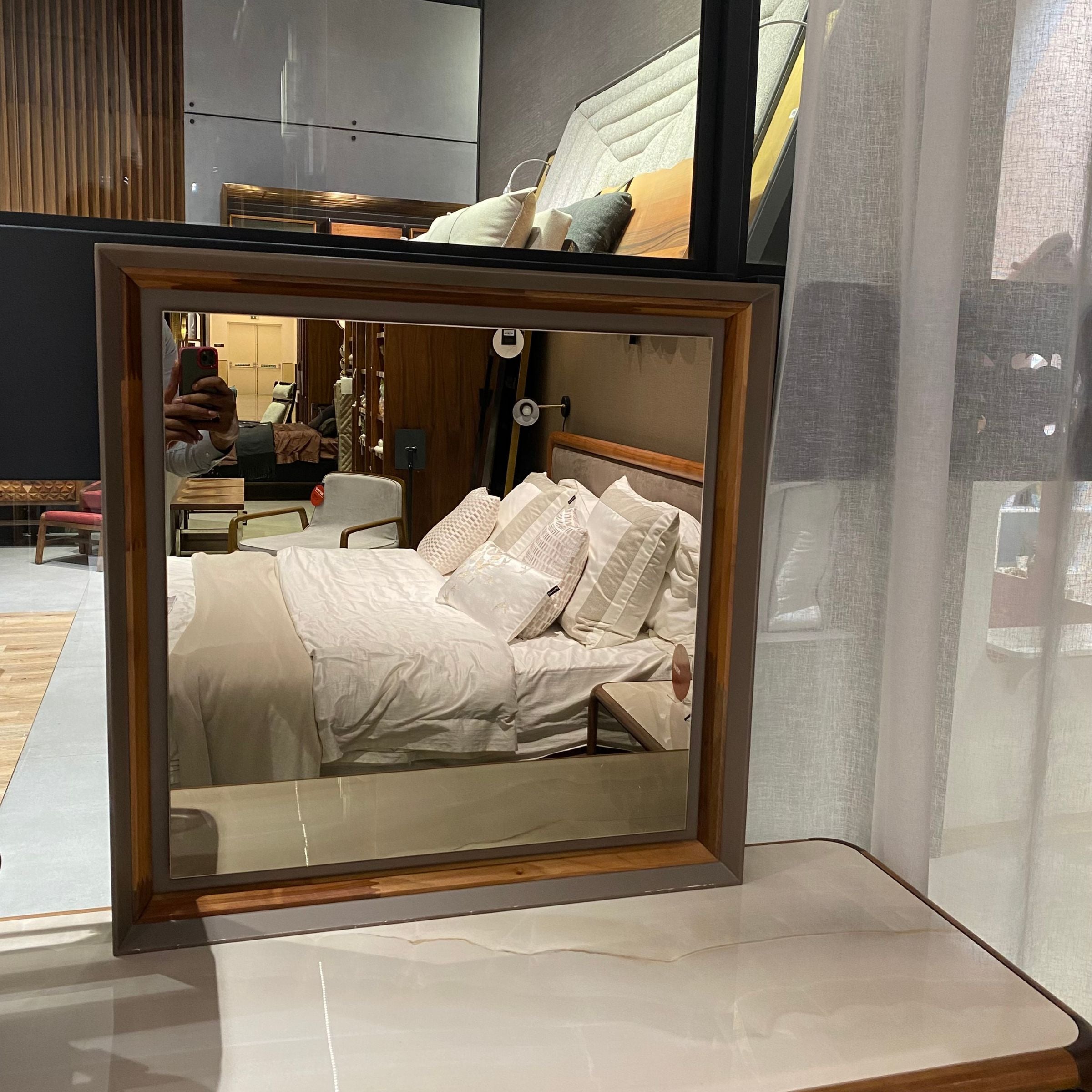 Display item - Pena Dresser And Mirror Pena002-DresserNakheel - DISPLAY ITEM - ebarza Furniture UAE | Shop Modern Furniture in Abu Dhabi & Dubai - مفروشات ايبازرا في الامارات | تسوق اثاث عصري وديكورات مميزة في دبي وابوظبي