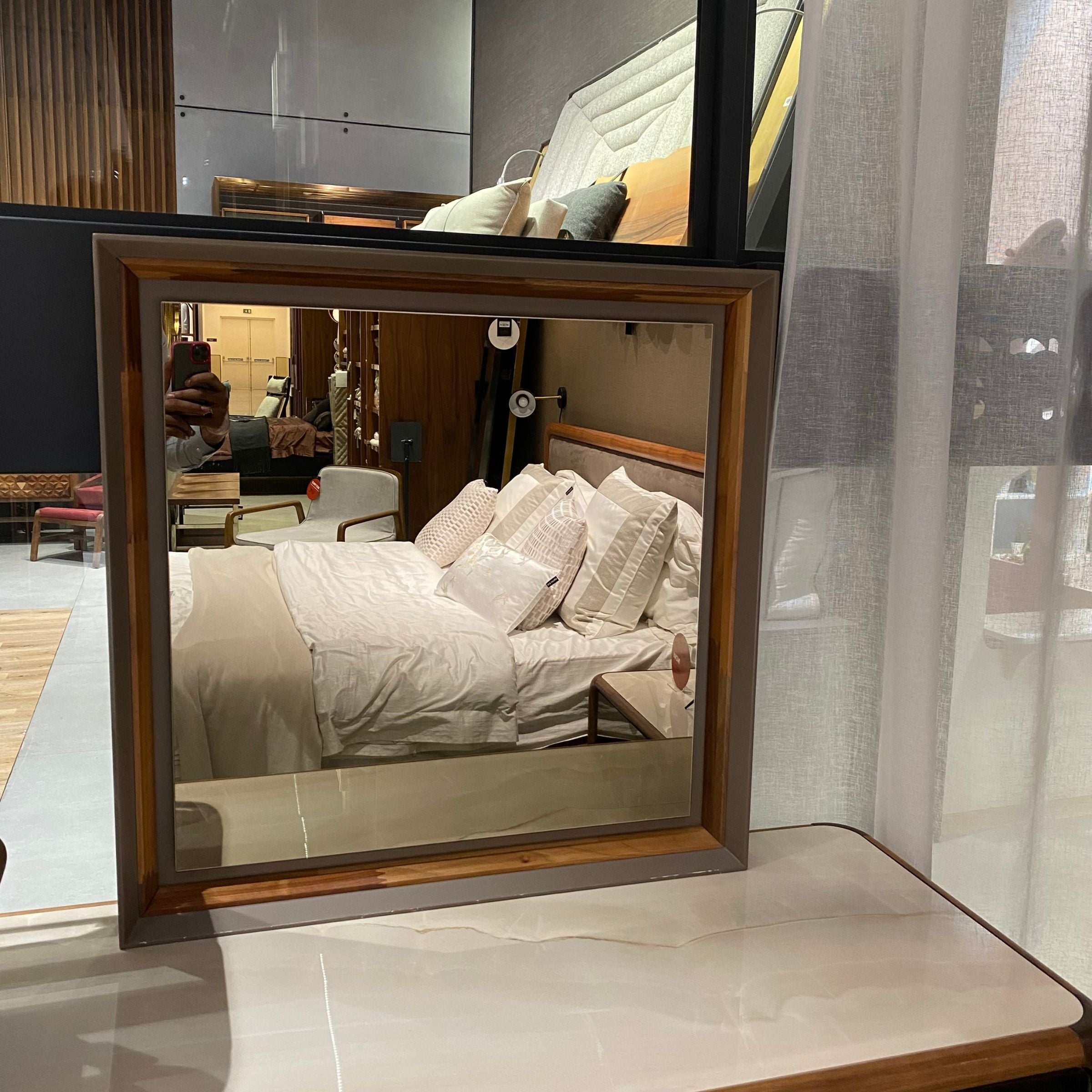 Display item - Pena Dresser And Mirror Pena002-DresserNakheel - DISPLAY ITEM - ebarza Furniture UAE | Shop Modern Furniture in Abu Dhabi & Dubai - مفروشات ايبازرا في الامارات | تسوق اثاث عصري وديكورات مميزة في دبي وابوظبي
