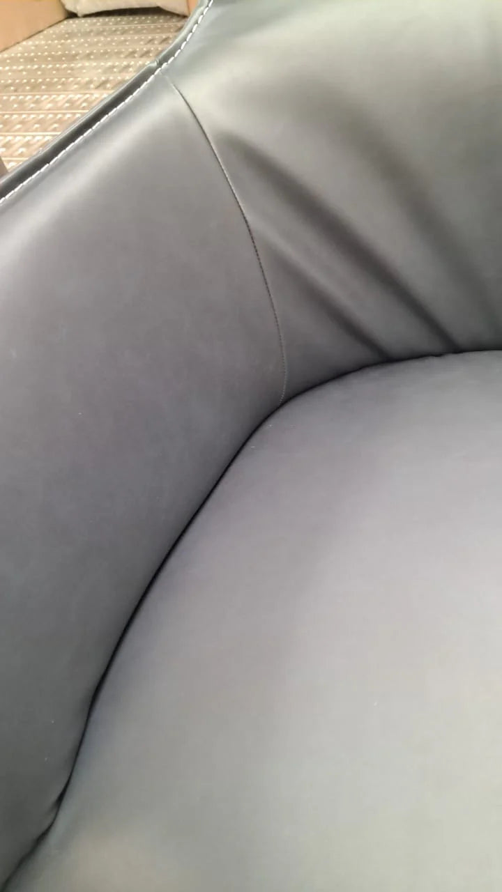 AS IS - Drancy Armchair Chair Sf017-B - DISPLAY ITEM - ebarza Furniture UAE | Shop Modern Furniture in Abu Dhabi & Dubai - مفروشات ايبازرا في الامارات | تسوق اثاث عصري وديكورات مميزة في دبي وابوظبي