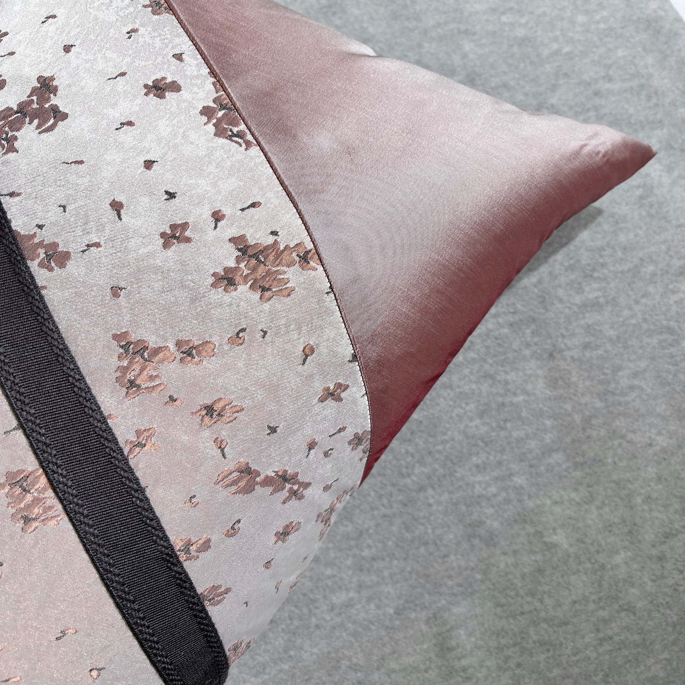 30*60 Quentin Patchwork Cushion  - ECC110 -  Cushions - ebarza Furniture UAE | Shop Modern Furniture in Abu Dhabi & Dubai - مفروشات ايبازرا في الامارات | تسوق اثاث عصري وديكورات مميزة في دبي وابوظبي