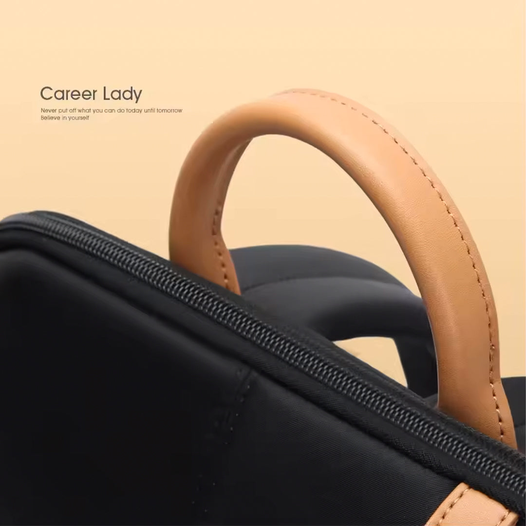 Ebarza Travelling Bag - 62-126521 - Bags - ebarza Furniture UAE | Shop Modern Furniture in Abu Dhabi & Dubai - مفروشات ايبازرا في الامارات | تسوق اثاث عصري وديكورات مميزة في دبي وابوظبي