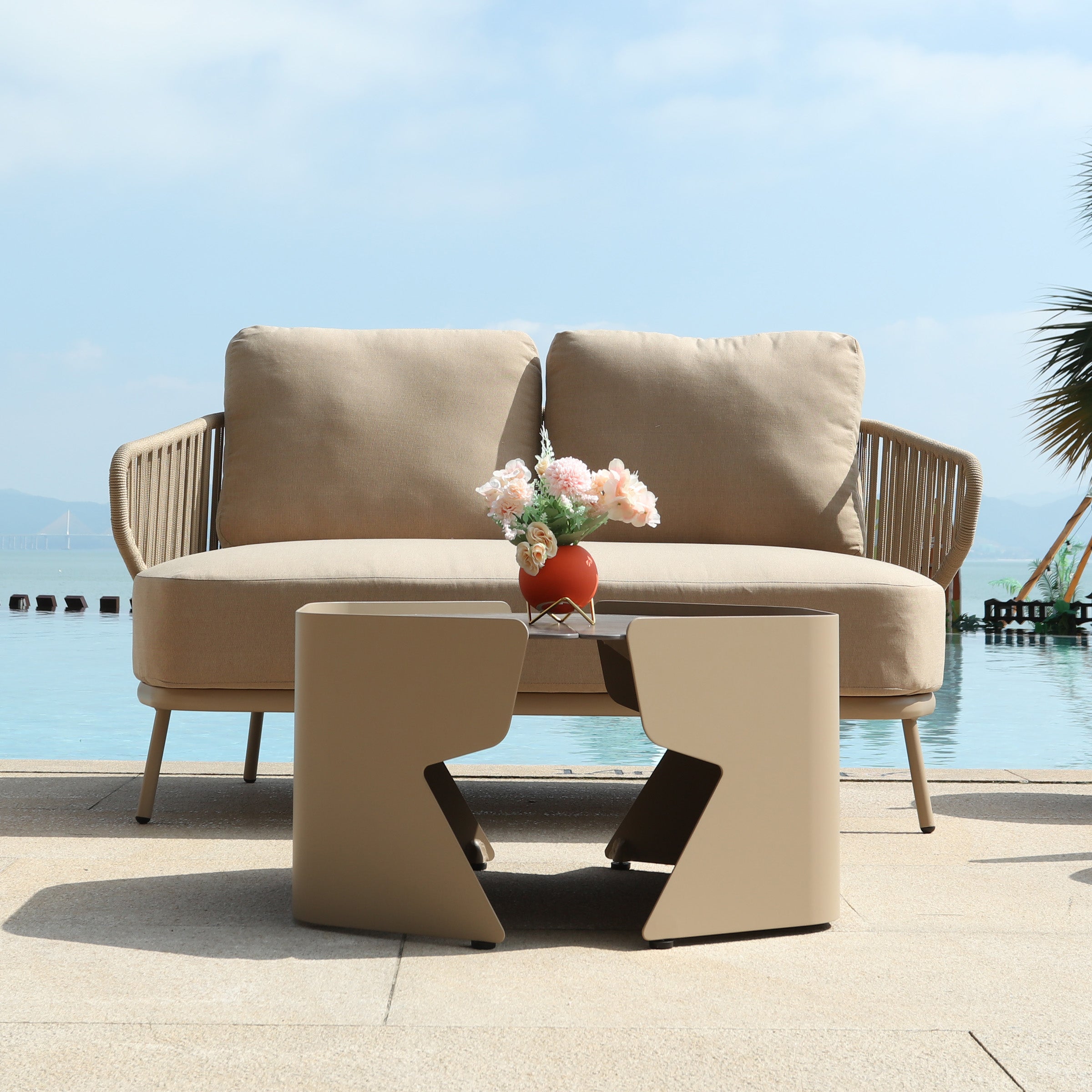 Embrace Outdoor Love 2-Seat Sofa MYX-SOFA1050 -  Outdoor Sofas - ebarza Furniture UAE | Shop Modern Furniture in Abu Dhabi & Dubai - مفروشات ايبازرا في الامارات | تسوق اثاث عصري وديكورات مميزة في دبي وابوظبي