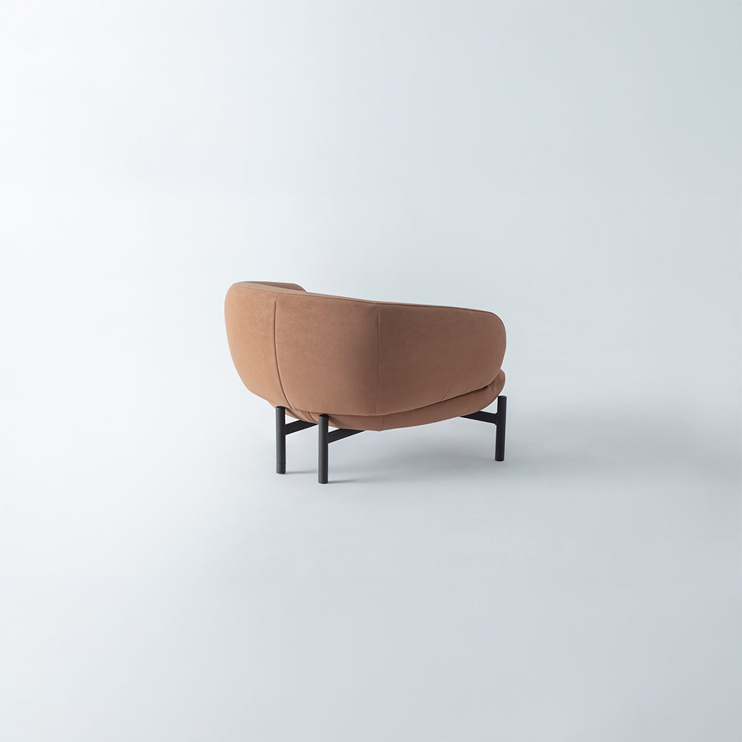 Freda Armchair HM-FOR/CHAIR021 - Armchairs - ebarza Furniture UAE | Shop Modern Furniture in Abu Dhabi & Dubai - مفروشات ايبازرا في الامارات | تسوق اثاث عصري وديكورات مميزة في دبي وابوظبي