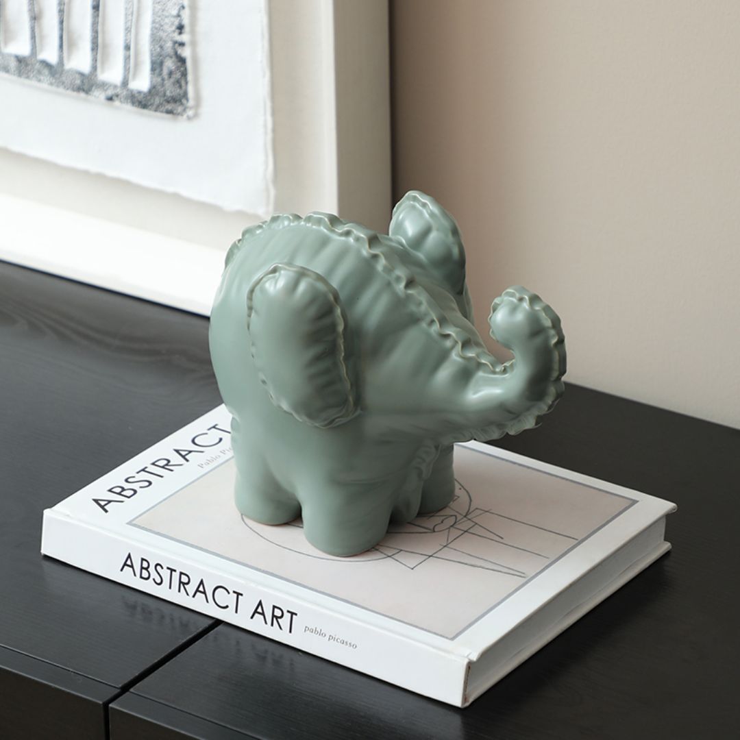 Funny Little Ceramic Elephant -A FD-D25075A - Home Decor Figurines - ebarza Furniture UAE | Shop Modern Furniture in Abu Dhabi & Dubai - مفروشات ايبازرا في الامارات | تسوق اثاث عصري وديكورات مميزة في دبي وابوظبي
