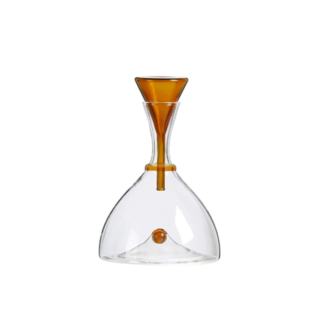 Glass Decanter - Amber FC-CJ23001C - Drinkware - ebarza Furniture UAE | Shop Modern Furniture in Abu Dhabi & Dubai - مفروشات ايبازرا في الامارات | تسوق اثاث عصري وديكورات مميزة في دبي وابوظبي