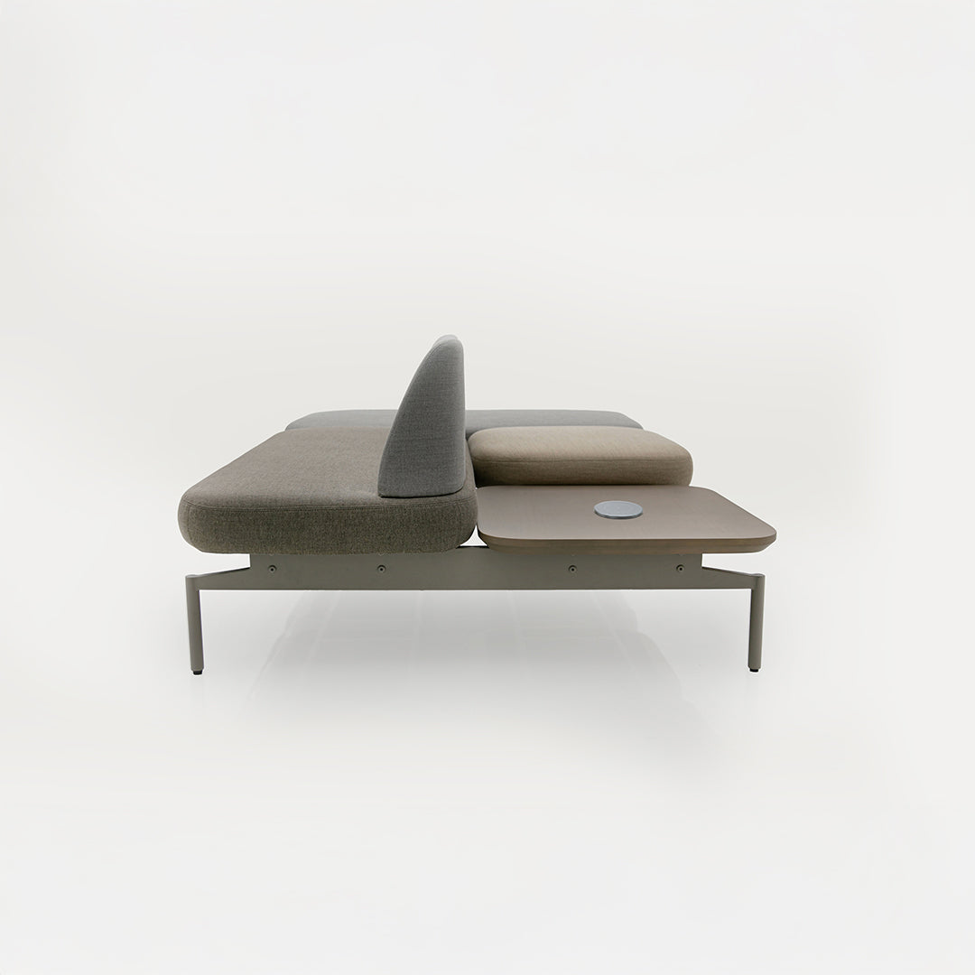 Pre-order 120 Days Delivery H-249 Finished Chair - Sofas - ebarza Furniture UAE | Shop Modern Furniture in Abu Dhabi & Dubai - مفروشات ايبازرا في الامارات | تسوق اثاث عصري وديكورات مميزة في دبي وابوظبي