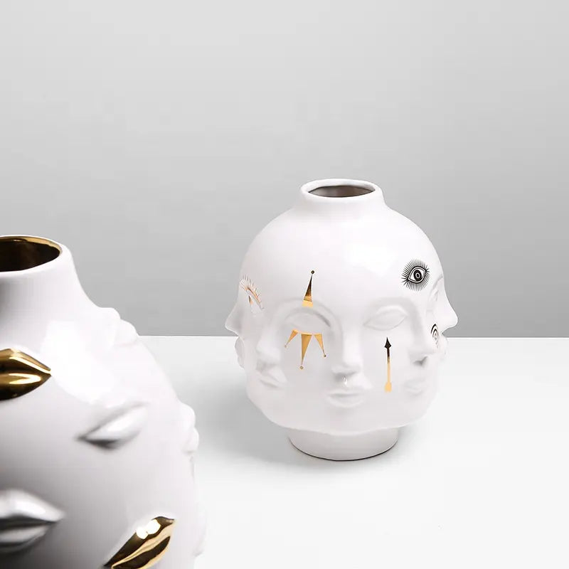Gold Face Vase FA-D22133 - Vases - ebarza Furniture UAE | Shop Modern Furniture in Abu Dhabi & Dubai - مفروشات ايبازرا في الامارات | تسوق اثاث عصري وديكورات مميزة في دبي وابوظبي