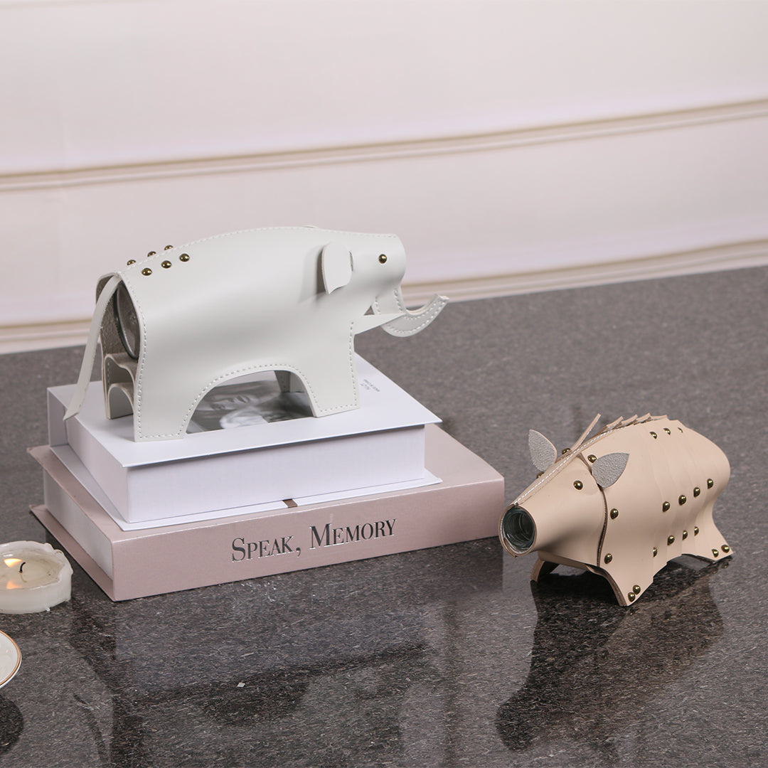 Rhino Vase/Sculpture KB3023 - Vases - ebarza Furniture UAE | Shop Modern Furniture in Abu Dhabi & Dubai - مفروشات ايبازرا في الامارات | تسوق اثاث عصري وديكورات مميزة في دبي وابوظبي