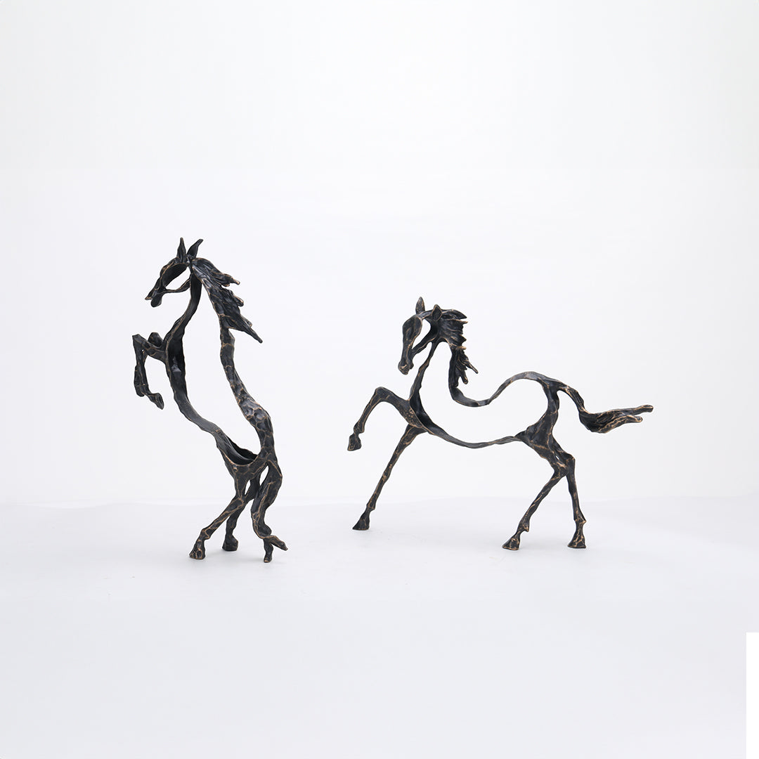 Hollow Horse KA3095 - Home Decor Figurines - ebarza Furniture UAE | Shop Modern Furniture in Abu Dhabi & Dubai - مفروشات ايبازرا في الامارات | تسوق اثاث عصري وديكورات مميزة في دبي وابوظبي