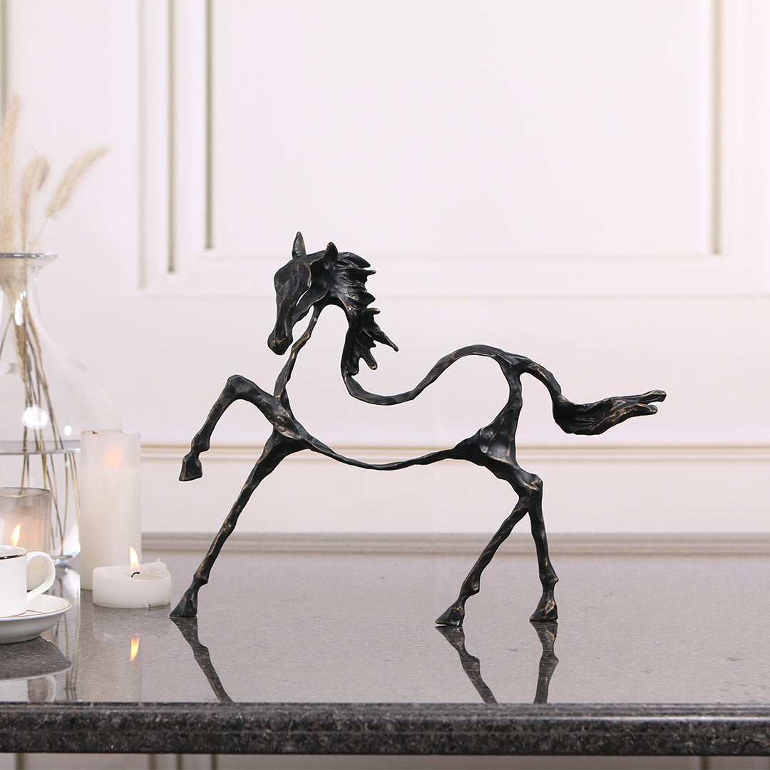 Hollow Horse KA3096 - Home Decor Figurines - ebarza Furniture UAE | Shop Modern Furniture in Abu Dhabi & Dubai - مفروشات ايبازرا في الامارات | تسوق اثاث عصري وديكورات مميزة في دبي وابوظبي