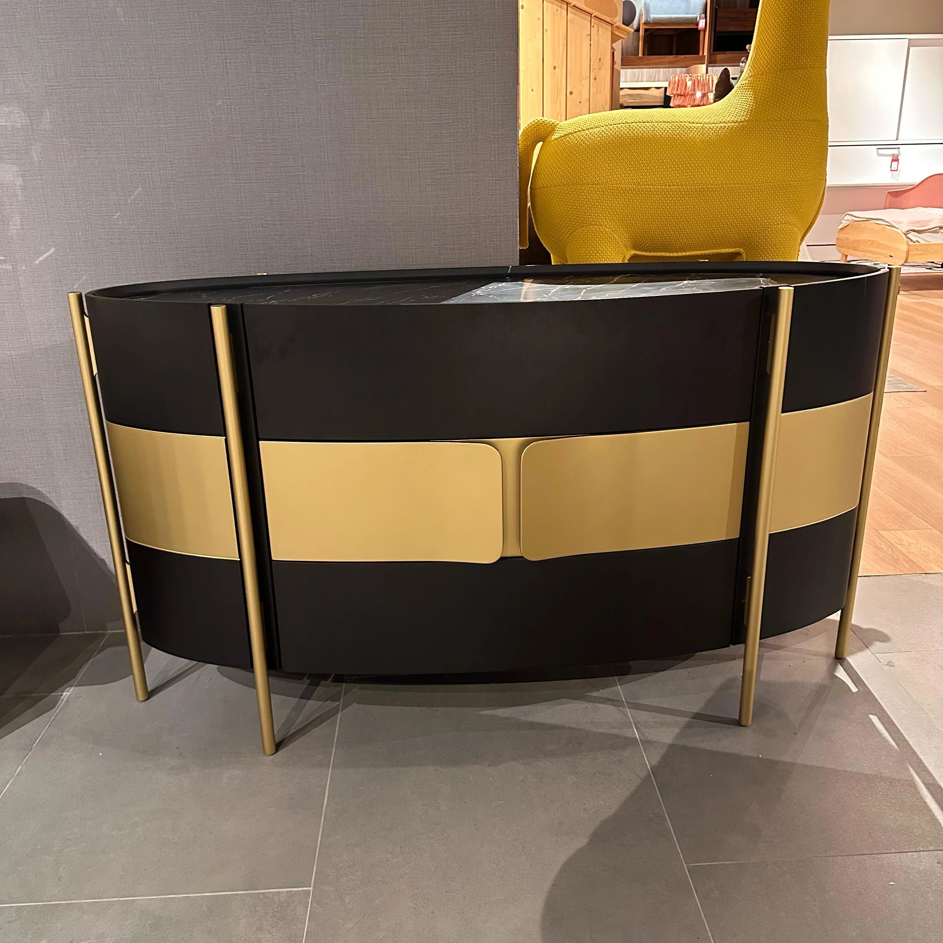 Display Item - VEGA CHEST OF DRAWERS Dresser 158cm SIFVEG001/ Gold Walnut-YAS - DISPLAY ITEM - ebarza Furniture UAE | Shop Modern Furniture in Abu Dhabi & Dubai - مفروشات ايبازرا في الامارات | تسوق اثاث عصري وديكورات مميزة في دبي وابوظبي