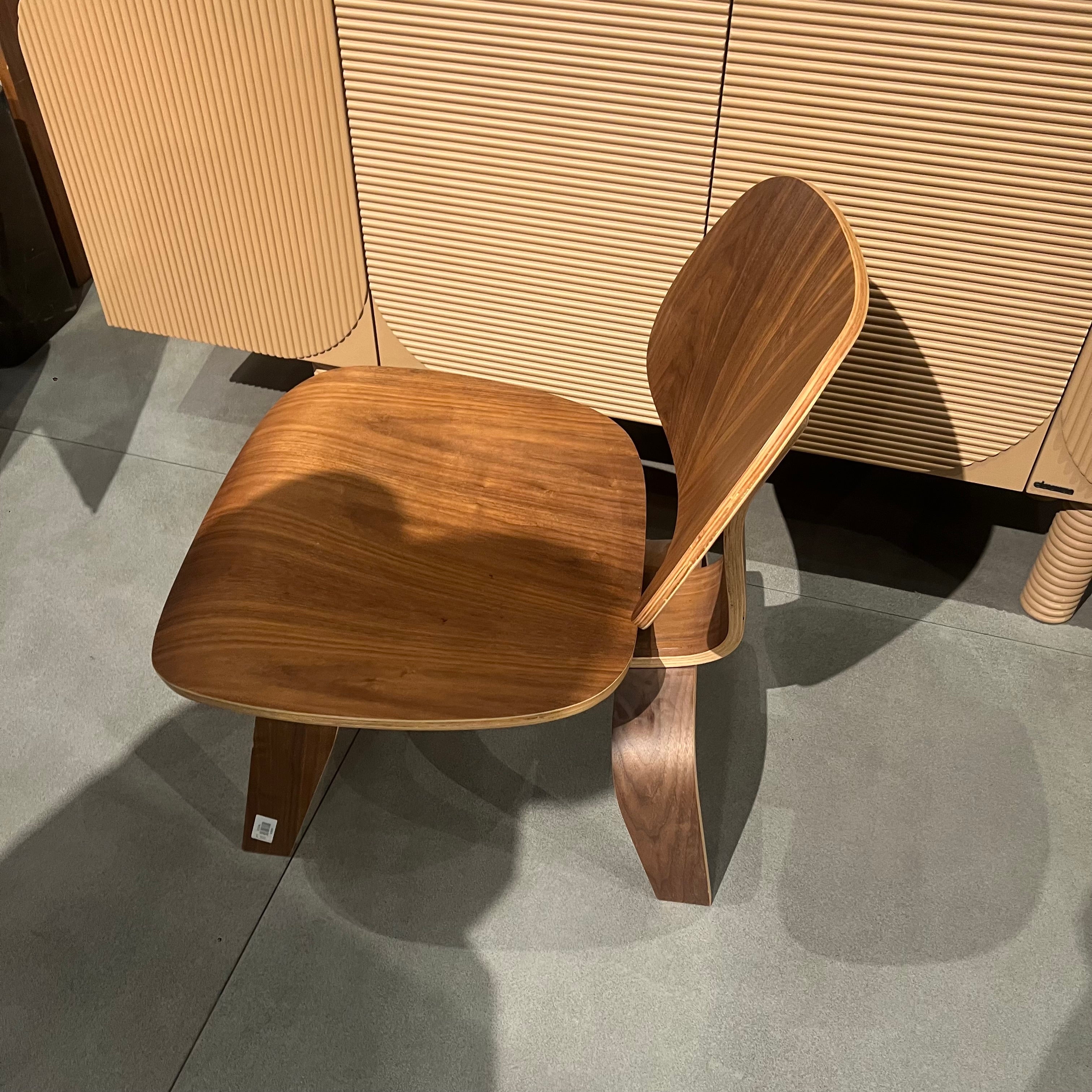 Display Item - Plywood Lounge Chair Bp8024-W-Nakheel - DISPLAY ITEM - ebarza Furniture UAE | Shop Modern Furniture in Abu Dhabi & Dubai - مفروشات ايبازرا في الامارات | تسوق اثاث عصري وديكورات مميزة في دبي وابوظبي