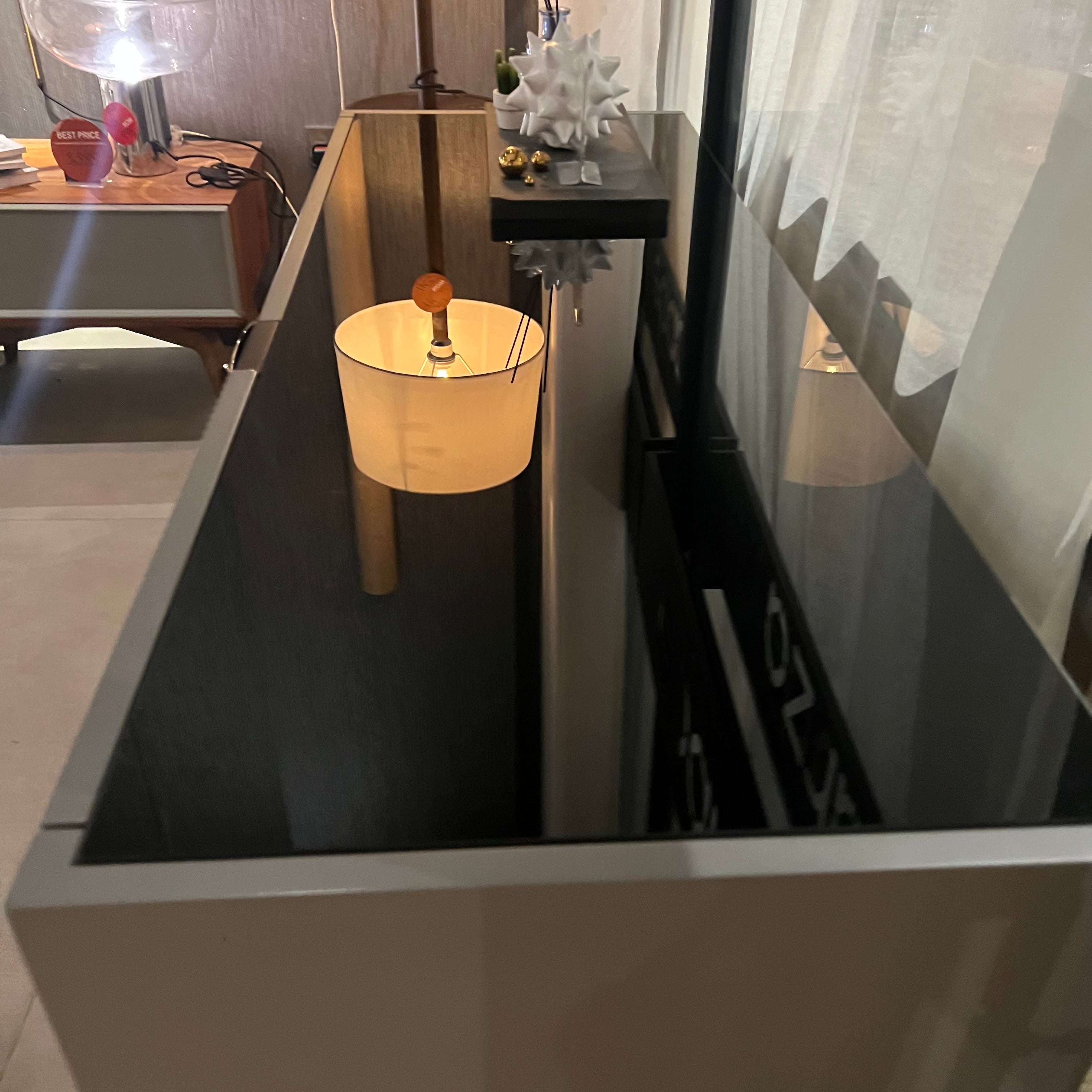 Display Item - Grey Dresser And Mirror Diva022-Dresser Nakheel - DISPLAY ITEM - ebarza Furniture UAE | Shop Modern Furniture in Abu Dhabi & Dubai - مفروشات ايبازرا في الامارات | تسوق اثاث عصري وديكورات مميزة في دبي وابوظبي