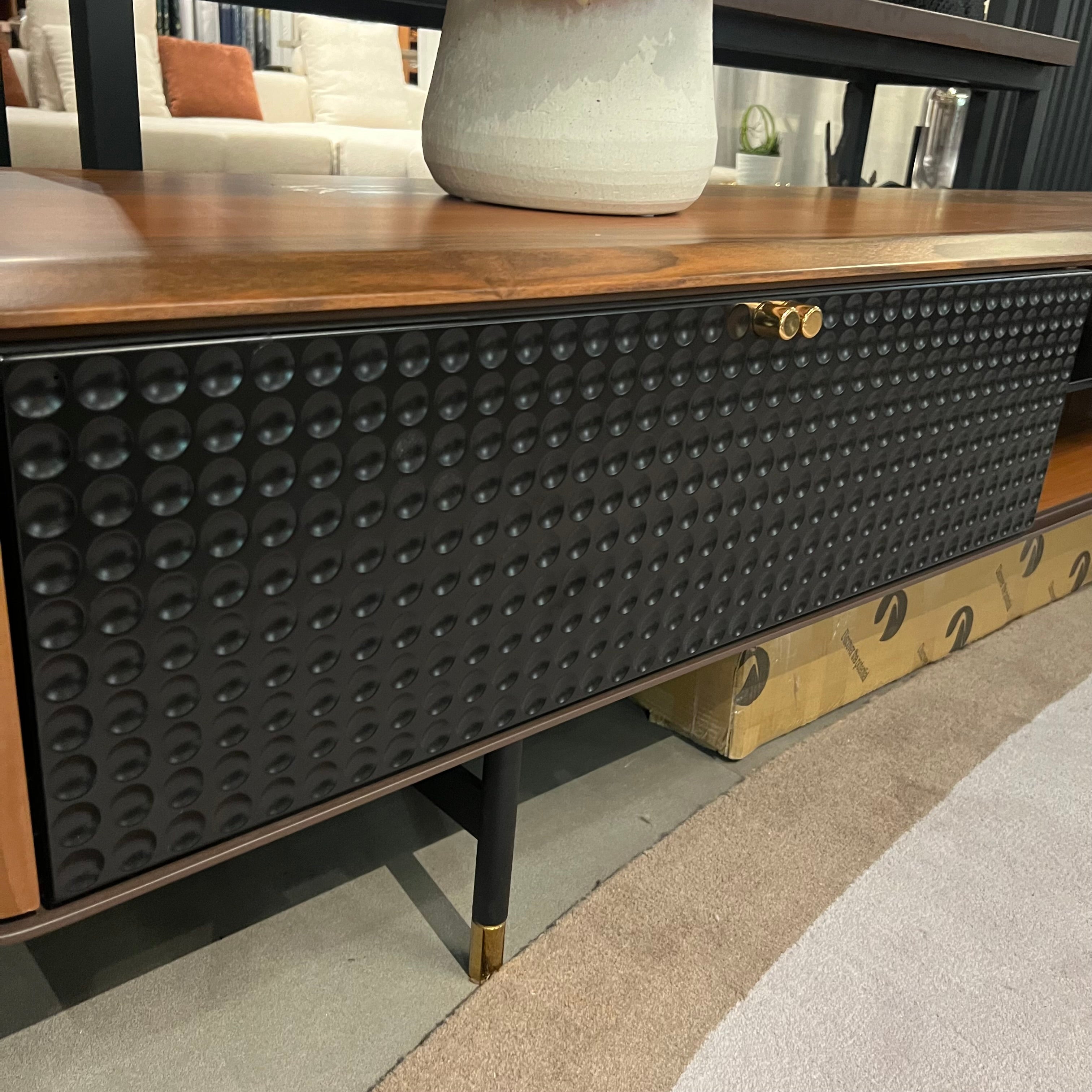Display Item - Layla Tv Unit Layla-Tv001 Nakheel - DISPLAY ITEM - ebarza Furniture UAE | Shop Modern Furniture in Abu Dhabi & Dubai - مفروشات ايبازرا في الامارات | تسوق اثاث عصري وديكورات مميزة في دبي وابوظبي