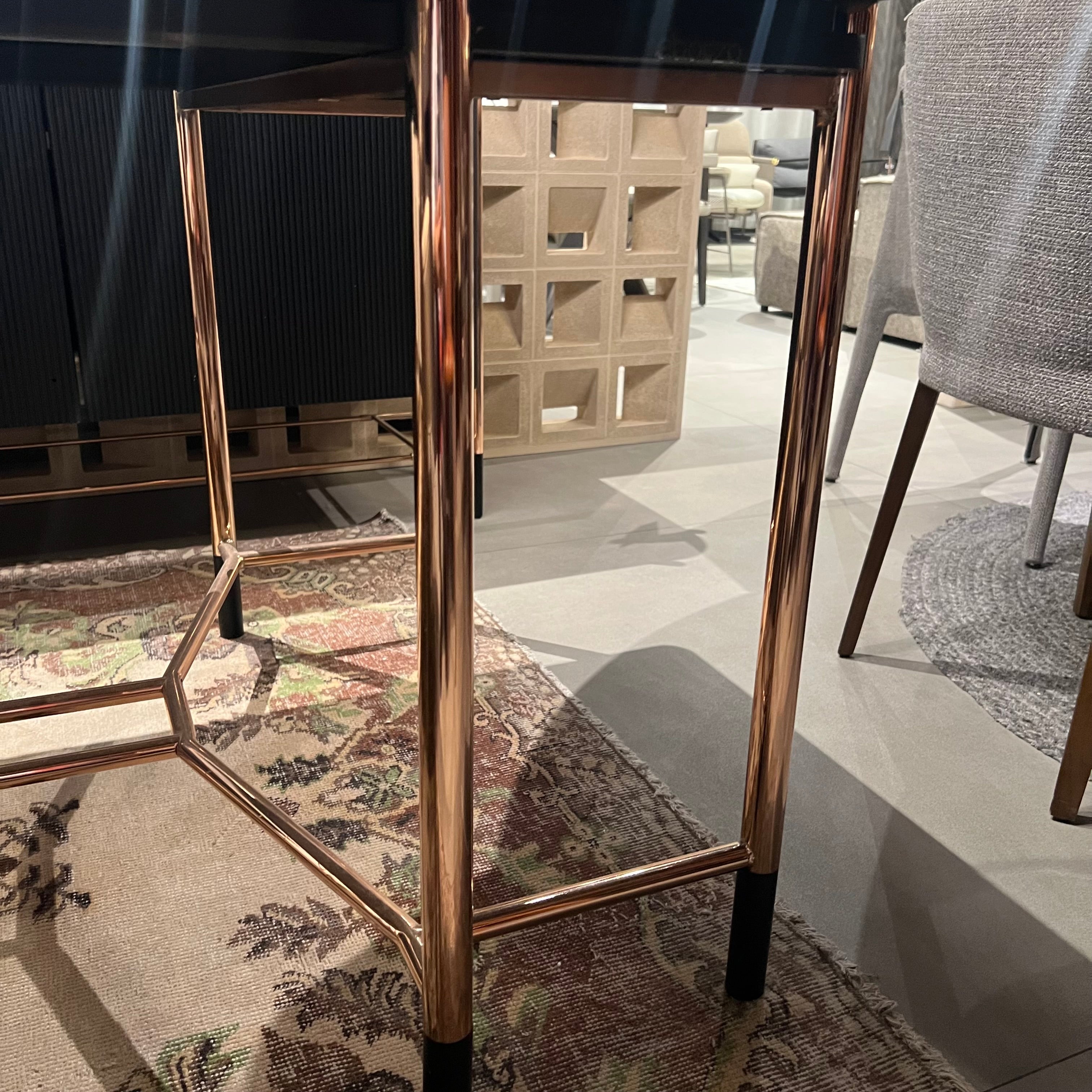 Display Item - Dali Natural Marble Dining Table Dali-240 Nakheel - DISPLAY ITEM - ebarza Furniture UAE | Shop Modern Furniture in Abu Dhabi & Dubai - مفروشات ايبازرا في الامارات | تسوق اثاث عصري وديكورات مميزة في دبي وابوظبي