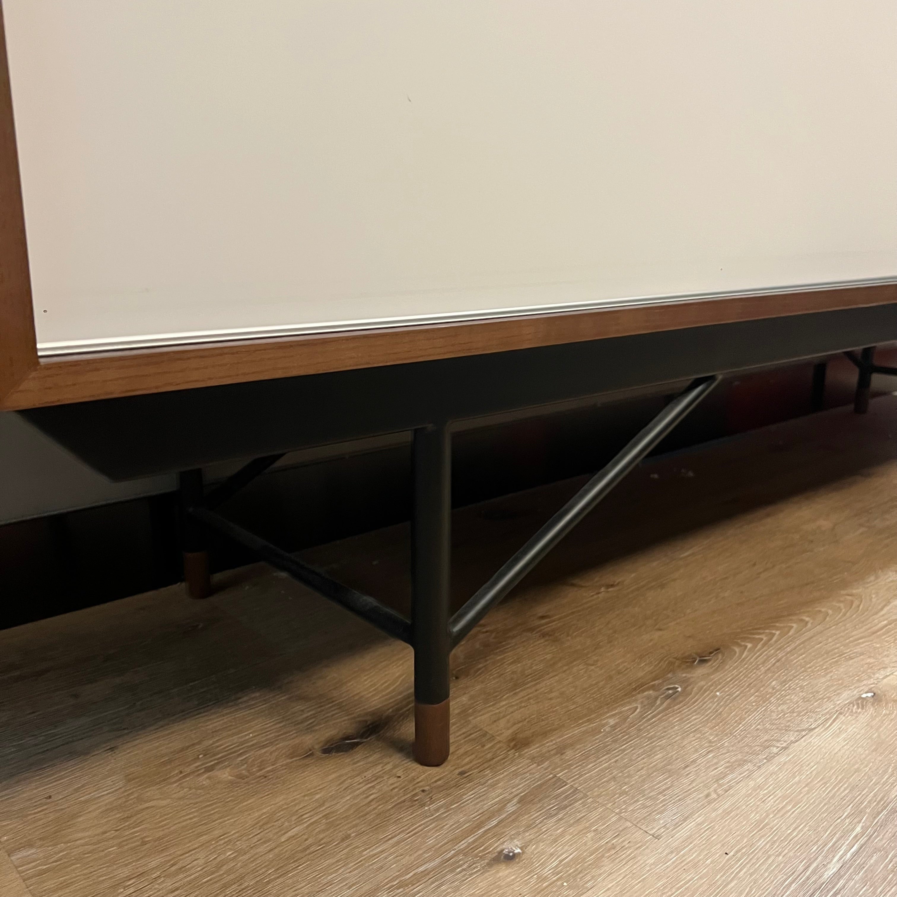 Display Item - Thun 196Cm Cabinet/Sideboard Bp6045-Bsg15156 Nakheel - DISPLAY ITEM - ebarza Furniture UAE | Shop Modern Furniture in Abu Dhabi & Dubai - مفروشات ايبازرا في الامارات | تسوق اثاث عصري وديكورات مميزة في دبي وابوظبي