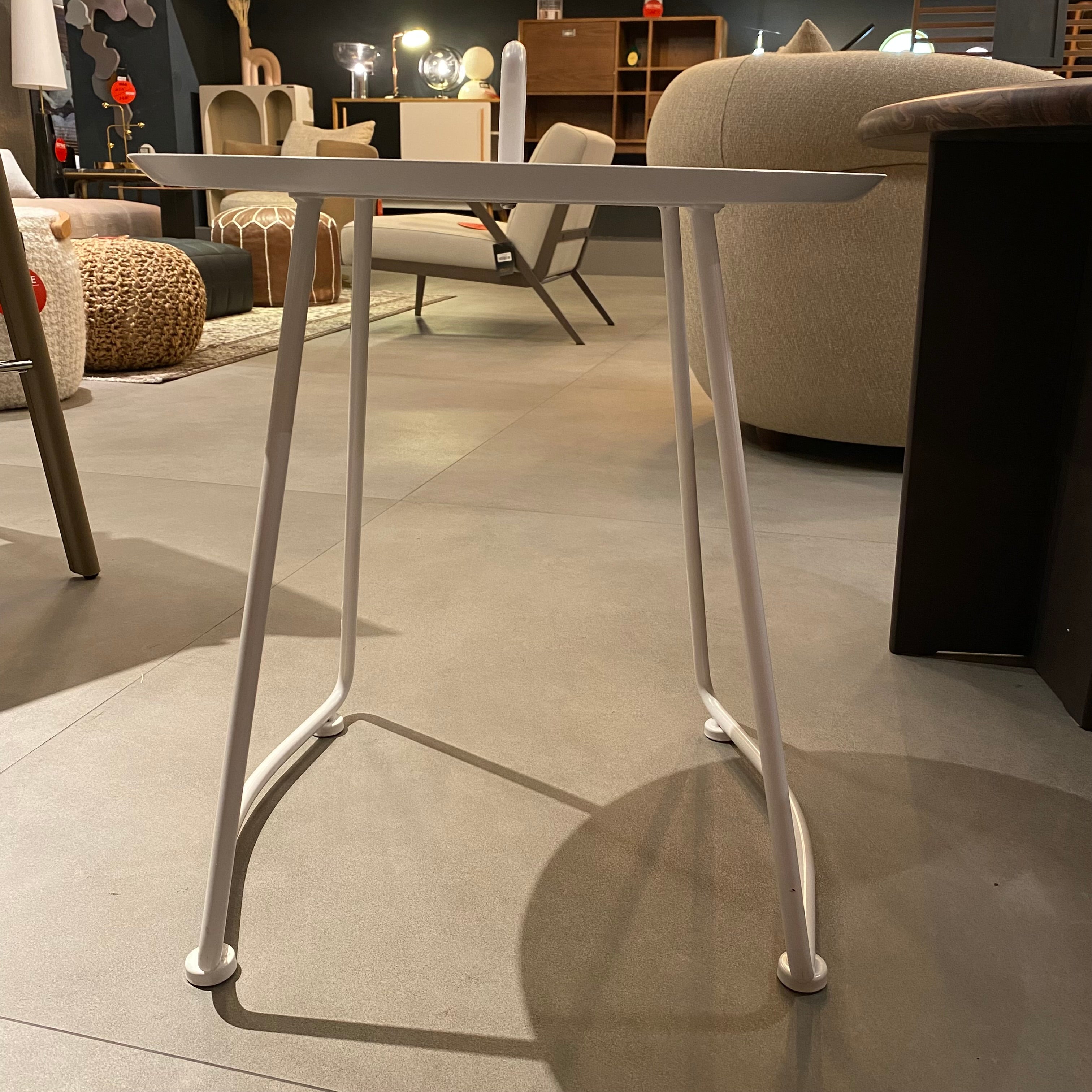 Display Item - Steel Side Table Gt-230ENakheel - DISPLAY ITEM - ebarza Furniture UAE | Shop Modern Furniture in Abu Dhabi & Dubai - مفروشات ايبازرا في الامارات | تسوق اثاث عصري وديكورات مميزة في دبي وابوظبي