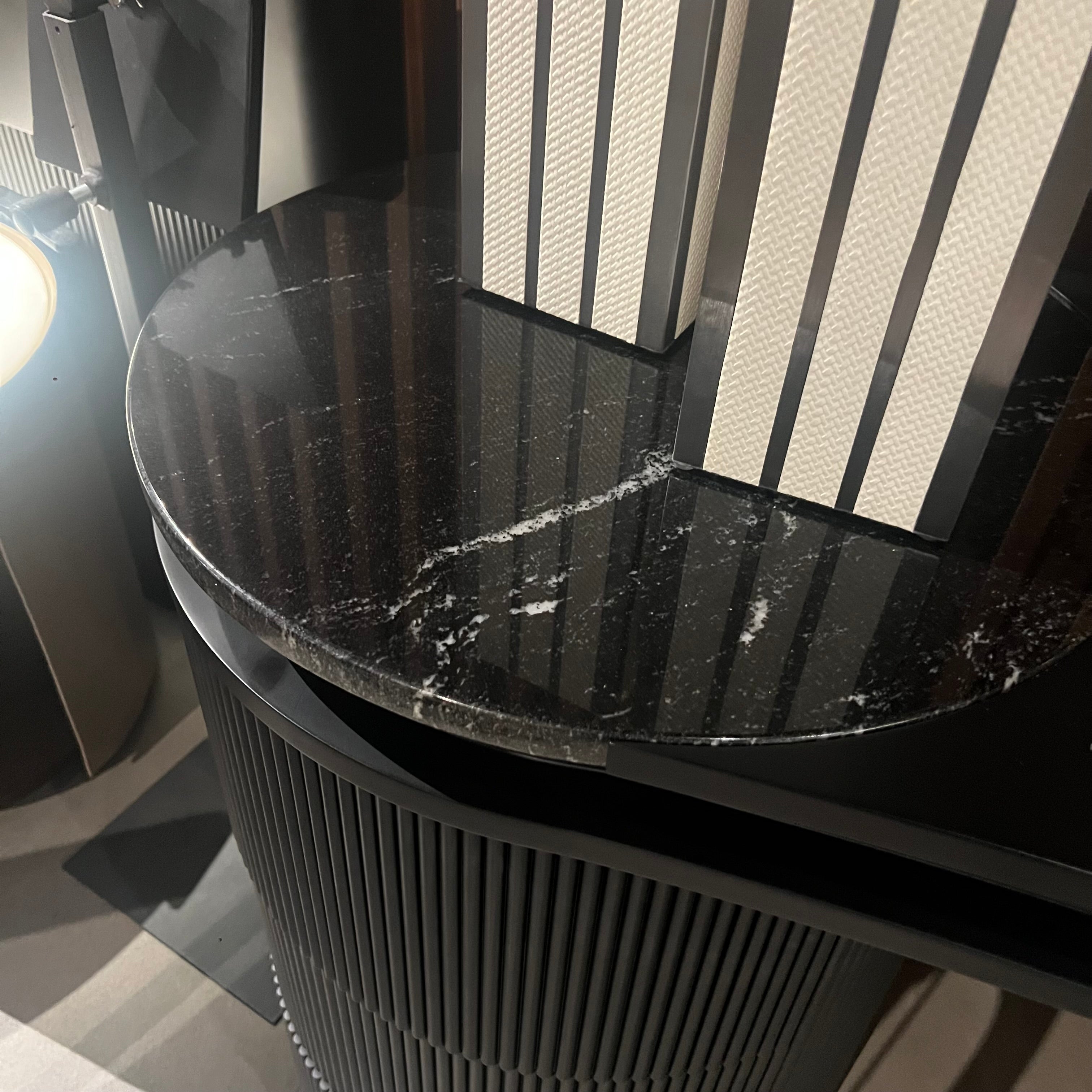 Display Item - Dali Marble Dresser + Mirror Nakheel - DISPLAY ITEM - ebarza Furniture UAE | Shop Modern Furniture in Abu Dhabi & Dubai - مفروشات ايبازرا في الامارات | تسوق اثاث عصري وديكورات مميزة في دبي وابوظبي