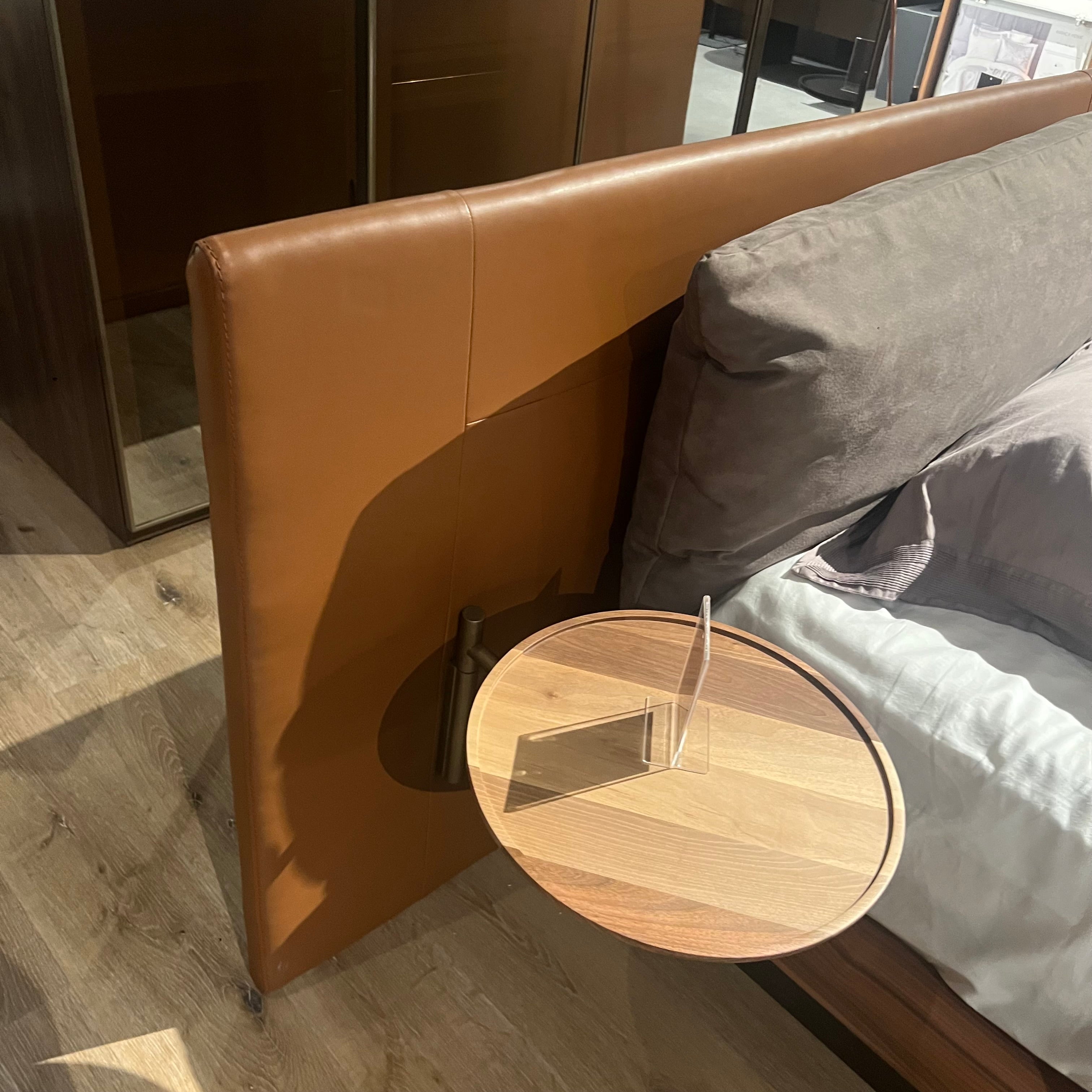 Display Item - Era King Size Bedstead Era-Bed Nakheel - DISPLAY ITEM - ebarza Furniture UAE | Shop Modern Furniture in Abu Dhabi & Dubai - مفروشات ايبازرا في الامارات | تسوق اثاث عصري وديكورات مميزة في دبي وابوظبي