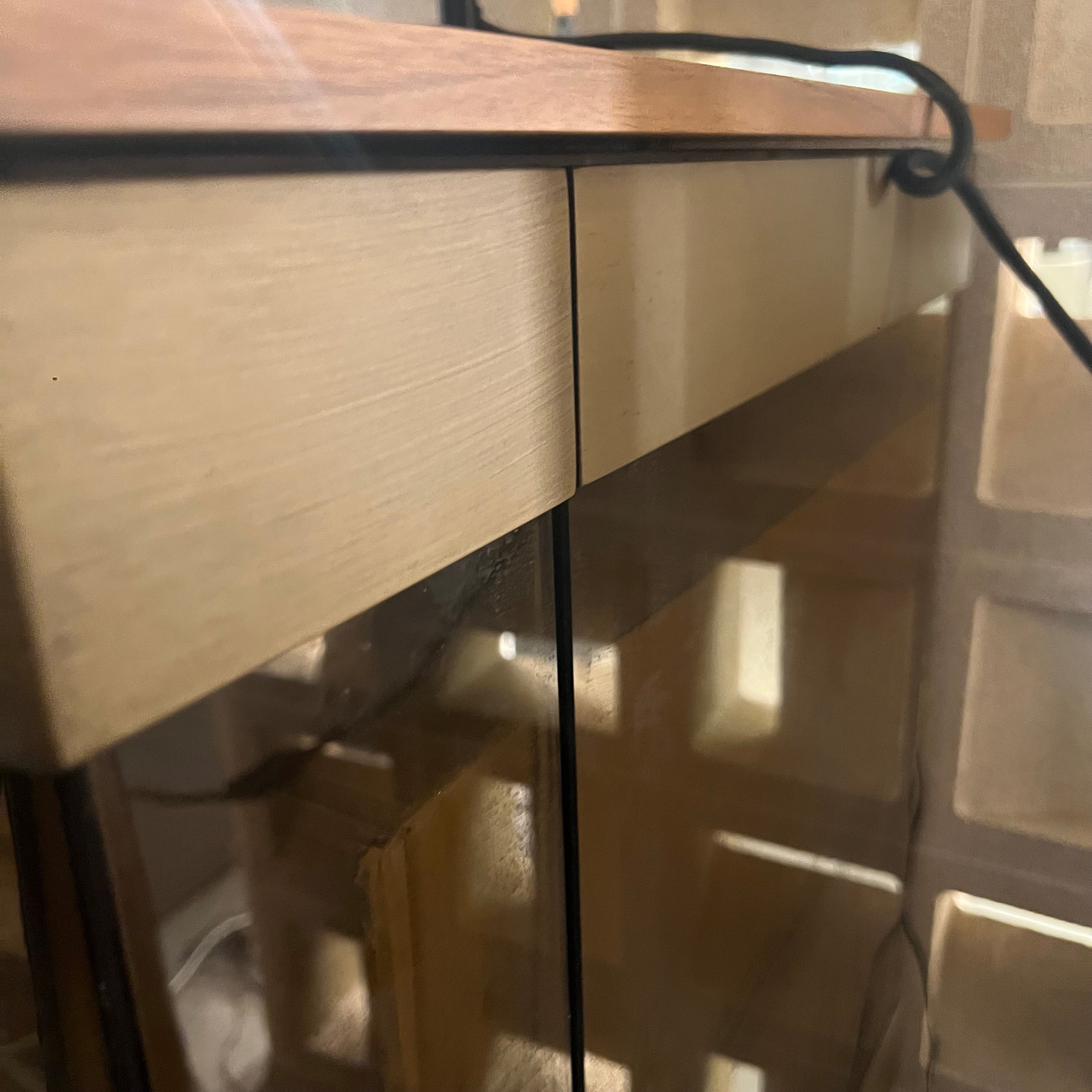 Display Item - Edessa Sideboard With Glass Edsa-Console Nakheel - DISPLAY ITEM - ebarza Furniture UAE | Shop Modern Furniture in Abu Dhabi & Dubai - مفروشات ايبازرا في الامارات | تسوق اثاث عصري وديكورات مميزة في دبي وابوظبي