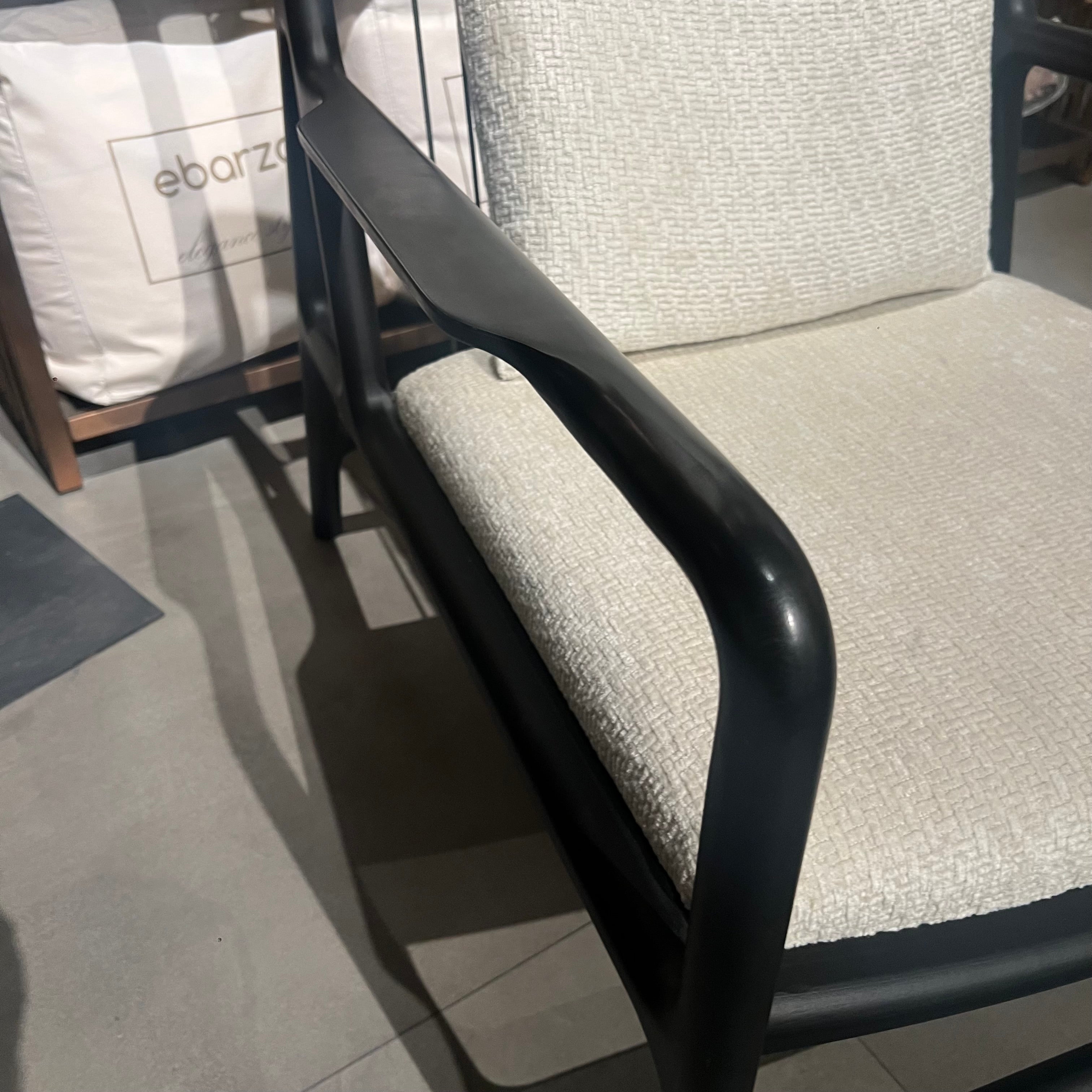 Display Item - Fillum Lounge Chair Filum -001 Nakheel - DISPLAY ITEM - ebarza Furniture UAE | Shop Modern Furniture in Abu Dhabi & Dubai - مفروشات ايبازرا في الامارات | تسوق اثاث عصري وديكورات مميزة في دبي وابوظبي