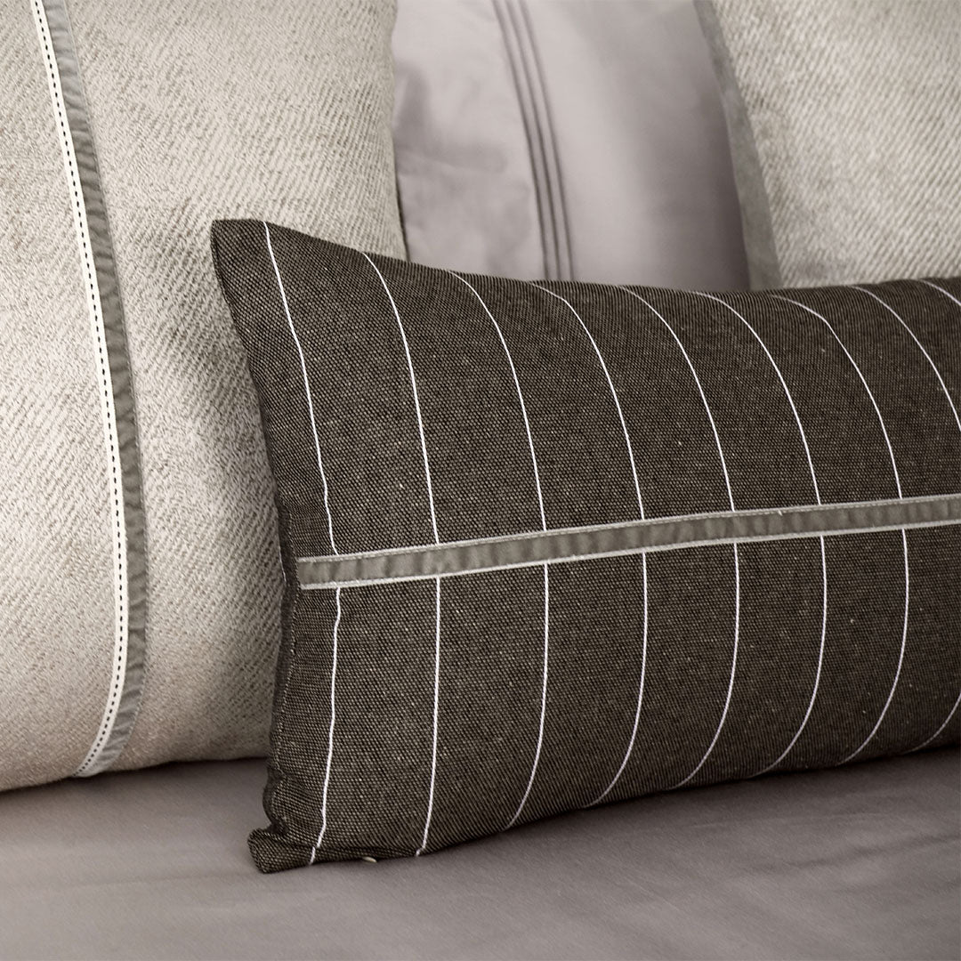 Ilse Bedding Set - EBB045 - Bedding - ebarza Furniture UAE | Shop Modern Furniture in Abu Dhabi & Dubai - مفروشات ايبازرا في الامارات | تسوق اثاث عصري وديكورات مميزة في دبي وابوظبي