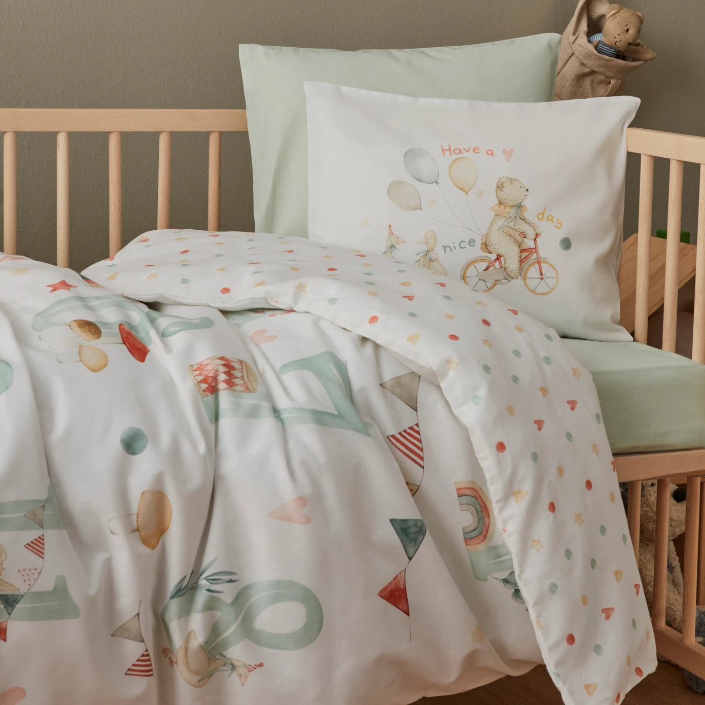 Karaca Home Nice Day Baby Duvet Cover Set 200.22.06.0002 - Bedding - ebarza Furniture UAE | Shop Modern Furniture in Abu Dhabi & Dubai - مفروشات ايبازرا في الامارات | تسوق اثاث عصري وديكورات مميزة في دبي وابوظبي