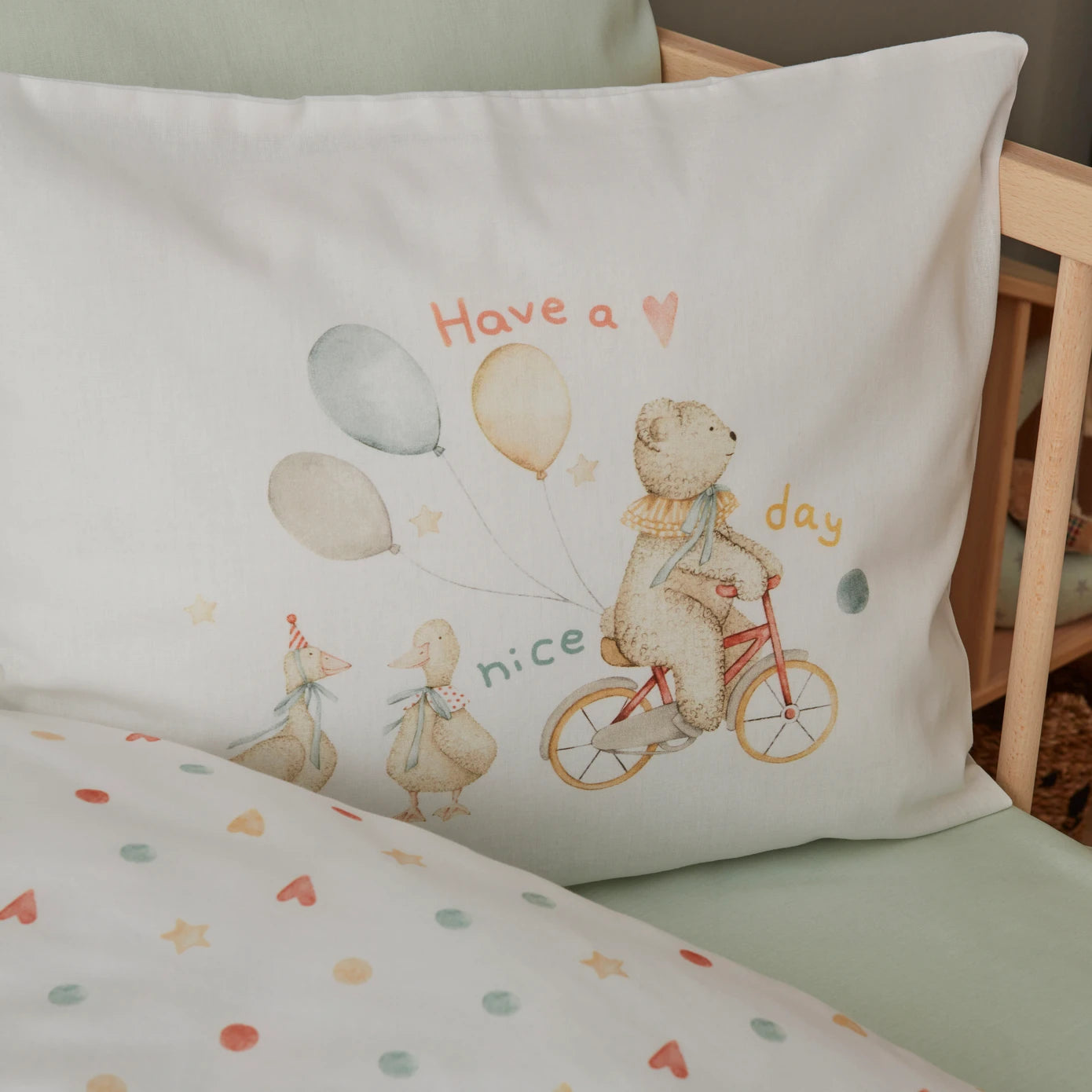 Karaca Home Nice Day Baby Duvet Cover Set 200.22.06.0002 - Bedding - ebarza Furniture UAE | Shop Modern Furniture in Abu Dhabi & Dubai - مفروشات ايبازرا في الامارات | تسوق اثاث عصري وديكورات مميزة في دبي وابوظبي