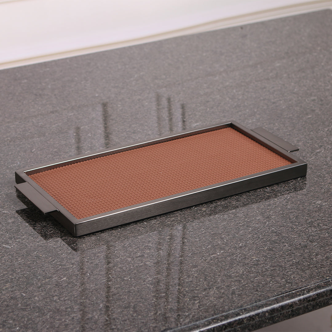LEATHER & METAL BROWN TRAY-S W6048 - Trays - ebarza Furniture UAE | Shop Modern Furniture in Abu Dhabi & Dubai - مفروشات ايبازرا في الامارات | تسوق اثاث عصري وديكورات مميزة في دبي وابوظبي