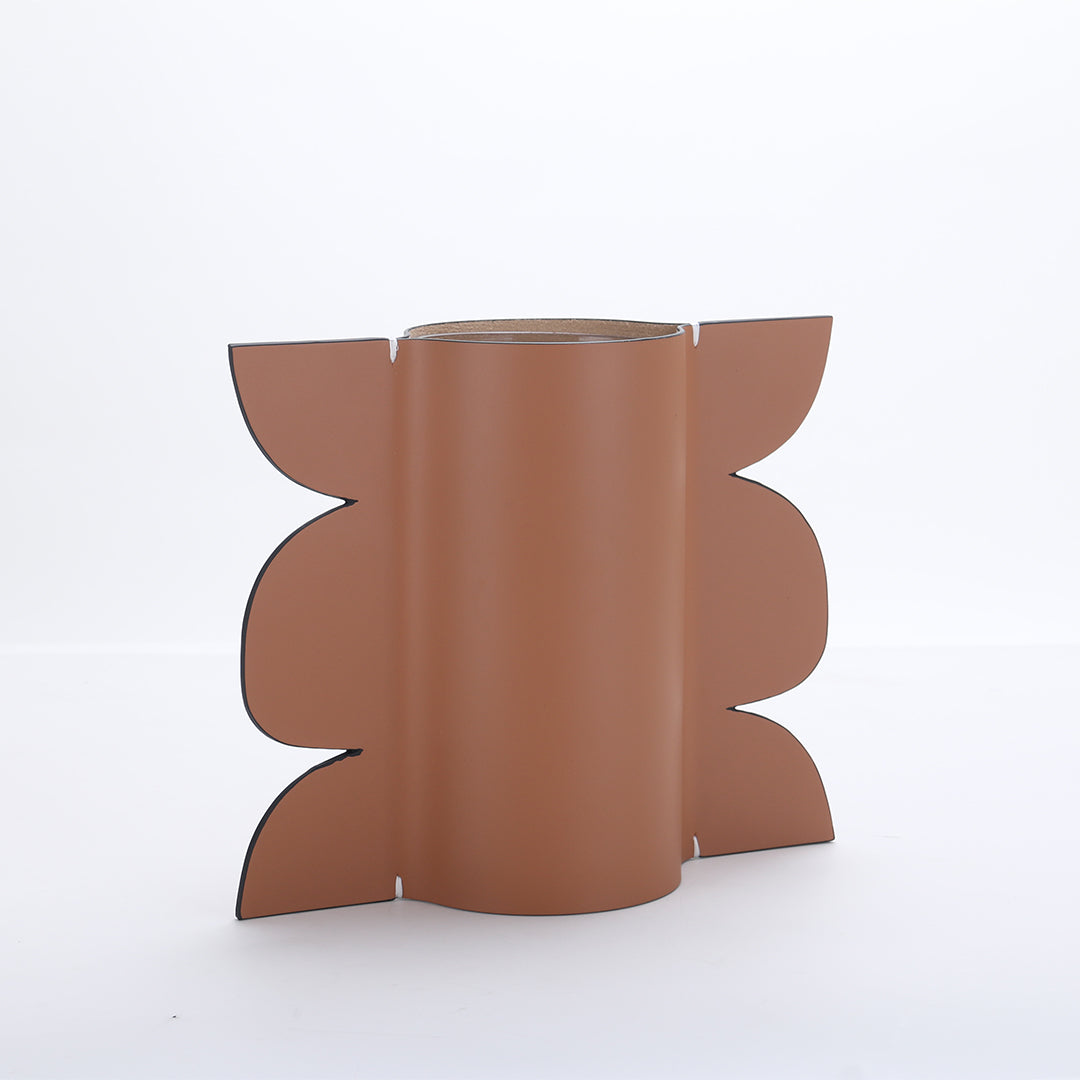 Leather Vase-Dry & Fresh-S KB3009CS - Vases - ebarza Furniture UAE | Shop Modern Furniture in Abu Dhabi & Dubai - مفروشات ايبازرا في الامارات | تسوق اثاث عصري وديكورات مميزة في دبي وابوظبي