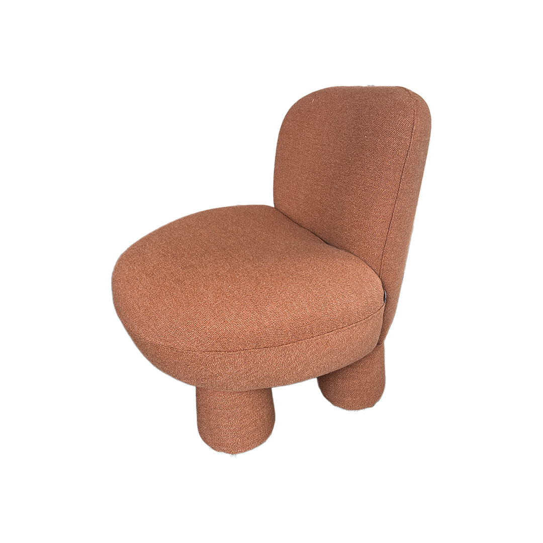 Lounge Chair MZ7639 - Lounge Chairs - ebarza Furniture UAE | Shop Modern Furniture in Abu Dhabi & Dubai - مفروشات ايبازرا في الامارات | تسوق اثاث عصري وديكورات مميزة في دبي وابوظبي