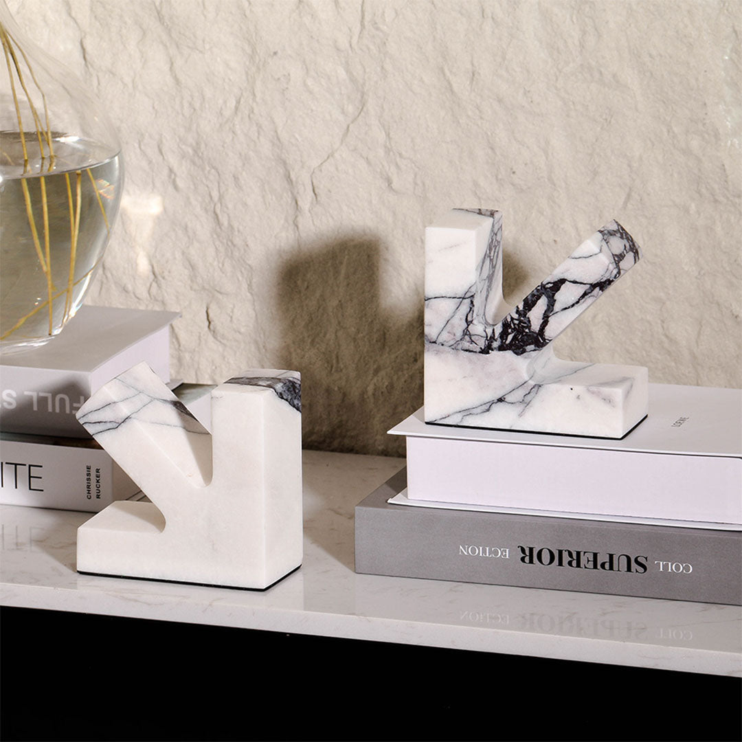 Marble Bookend - KH3333 - Home Decor Figurines - ebarza Furniture UAE | Shop Modern Furniture in Abu Dhabi & Dubai - مفروشات ايبازرا في الامارات | تسوق اثاث عصري وديكورات مميزة في دبي وابوظبي