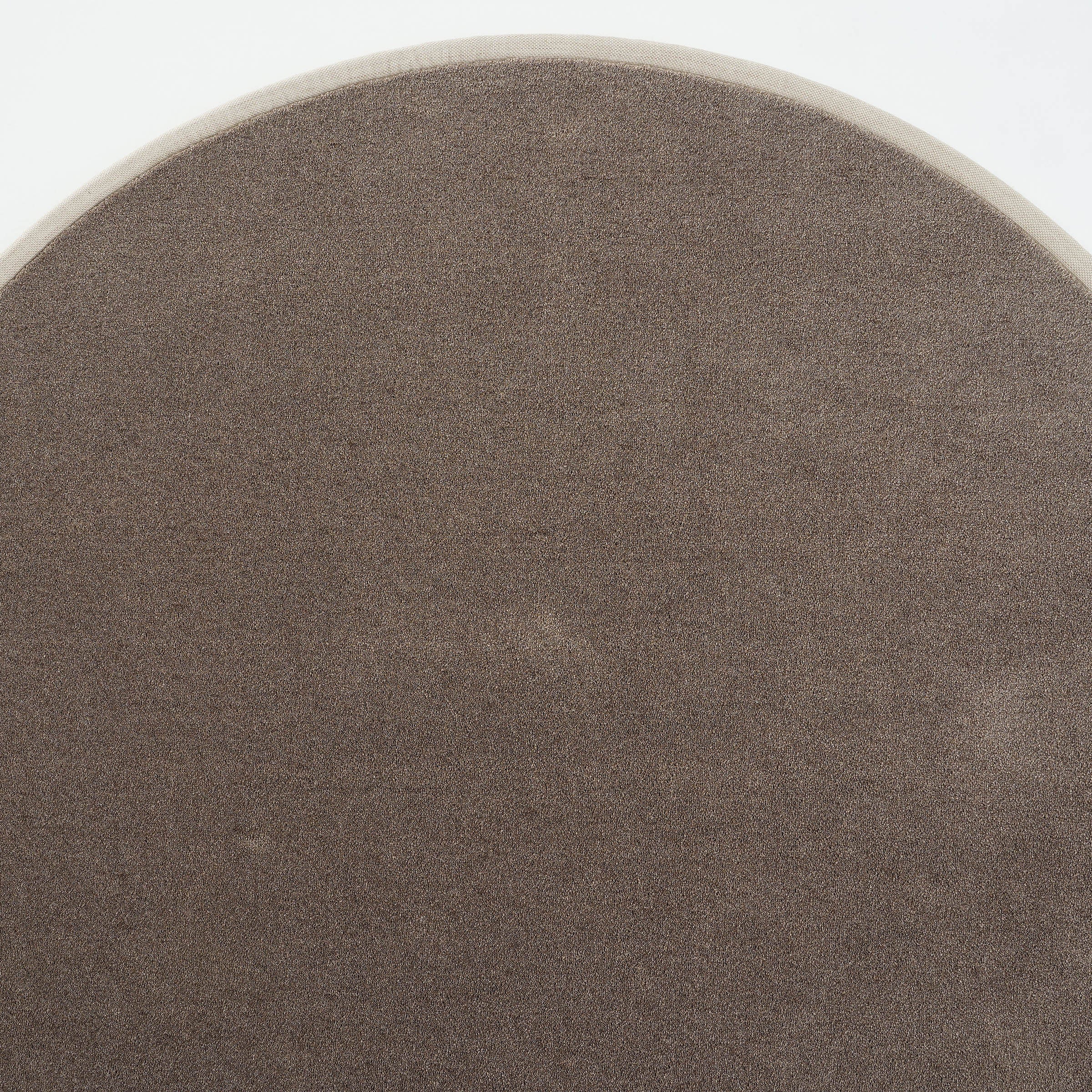 D150 CM BOUNTY 92 MONTEREY Rug 80104 - Rugs - ebarza Furniture UAE | Shop Modern Furniture in Abu Dhabi & Dubai - مفروشات ايبازرا في الامارات | تسوق اثاث عصري وديكورات مميزة في دبي وابوظبي