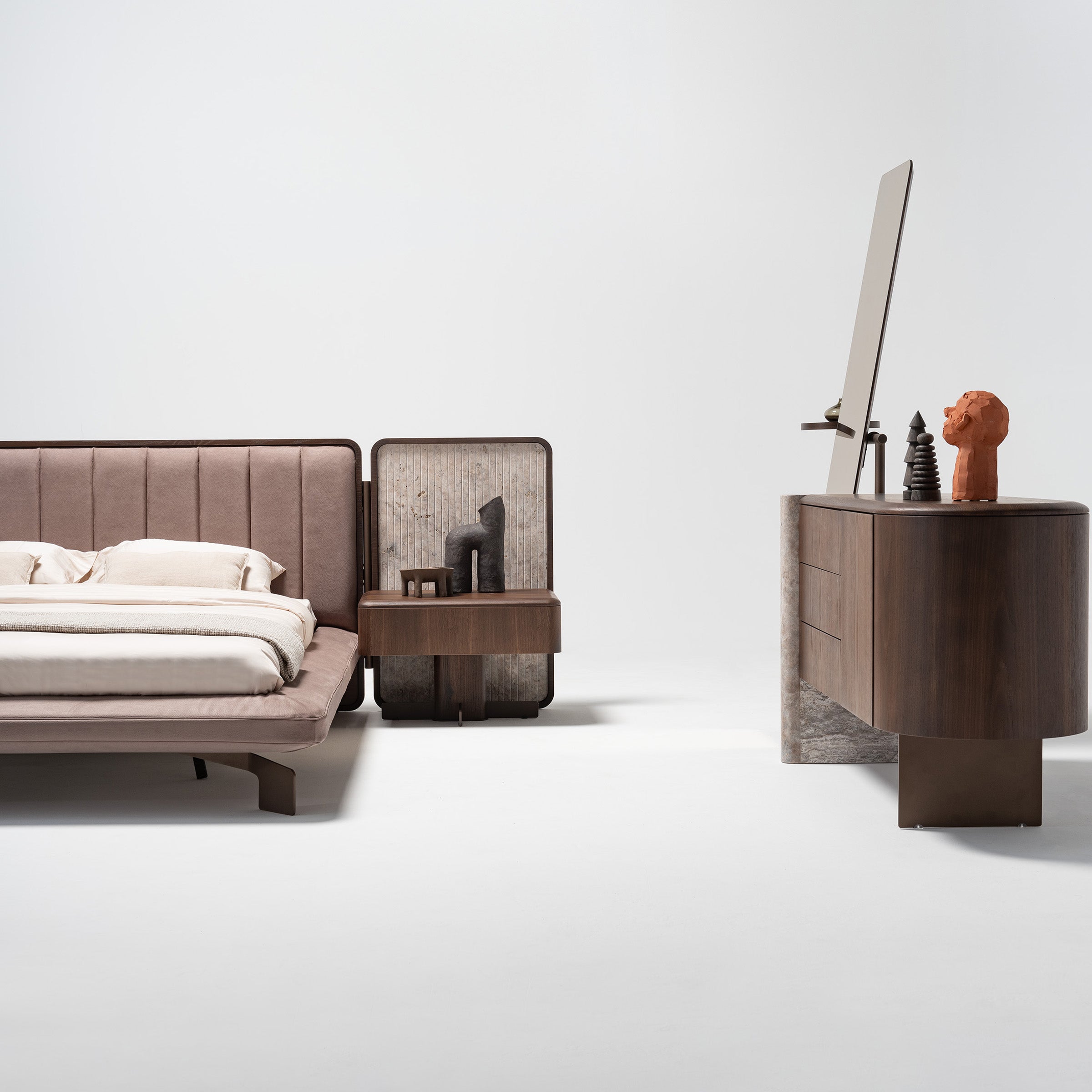 ODEON MIRROR OD-MR001 - Mirrors - ebarza Furniture UAE | Shop Modern Furniture in Abu Dhabi & Dubai - مفروشات ايبازرا في الامارات | تسوق اثاث عصري وديكورات مميزة في دبي وابوظبي