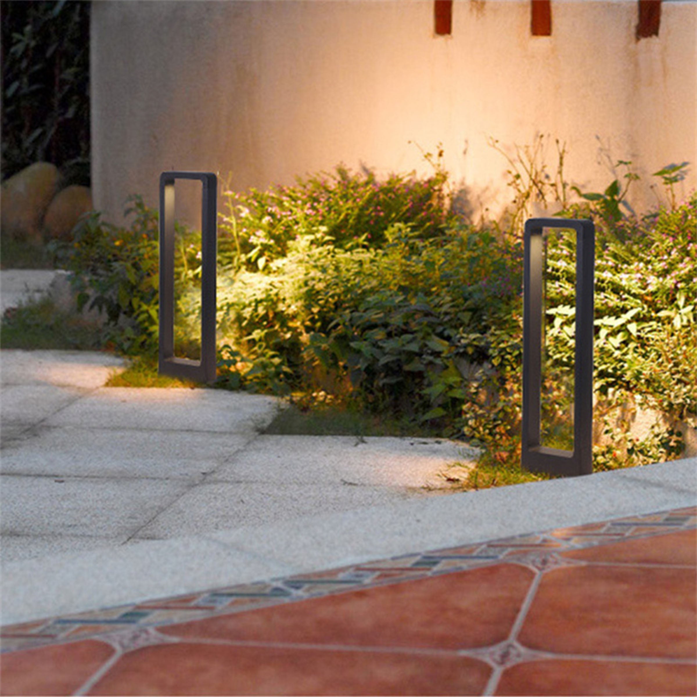Outdoor Lawn Light HTD-K-2911 -  Outdoor lightings - ebarza Furniture UAE | Shop Modern Furniture in Abu Dhabi & Dubai - مفروشات ايبازرا في الامارات | تسوق اثاث عصري وديكورات مميزة في دبي وابوظبي