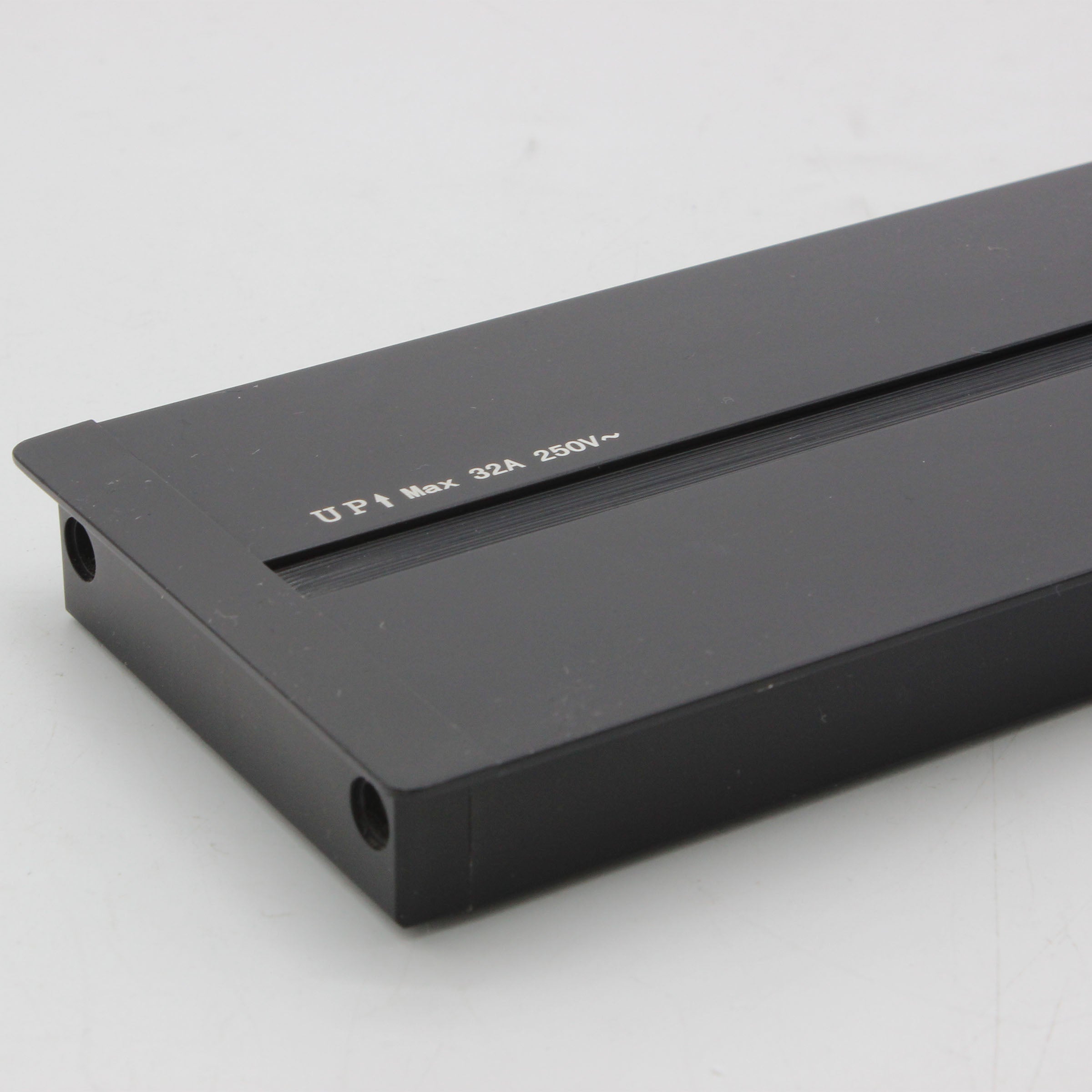 Power Track System 120X8 CM AH04-C - Power Track System - ebarza Furniture UAE | Shop Modern Furniture in Abu Dhabi & Dubai - مفروشات ايبازرا في الامارات | تسوق اثاث عصري وديكورات مميزة في دبي وابوظبي