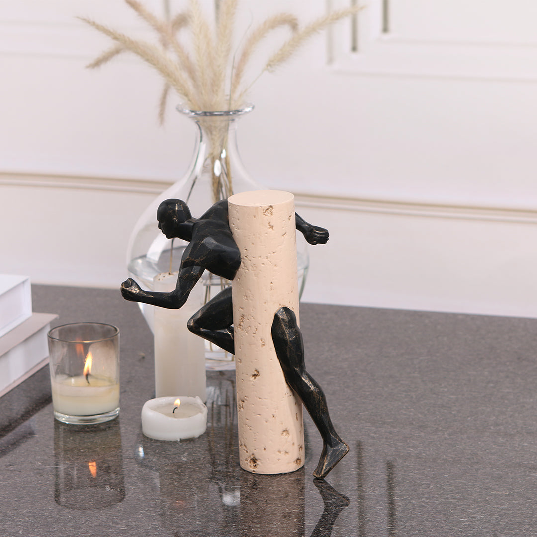 Running Man KA3123A - Home Decor Figurines - ebarza Furniture UAE | Shop Modern Furniture in Abu Dhabi & Dubai - مفروشات ايبازرا في الامارات | تسوق اثاث عصري وديكورات مميزة في دبي وابوظبي