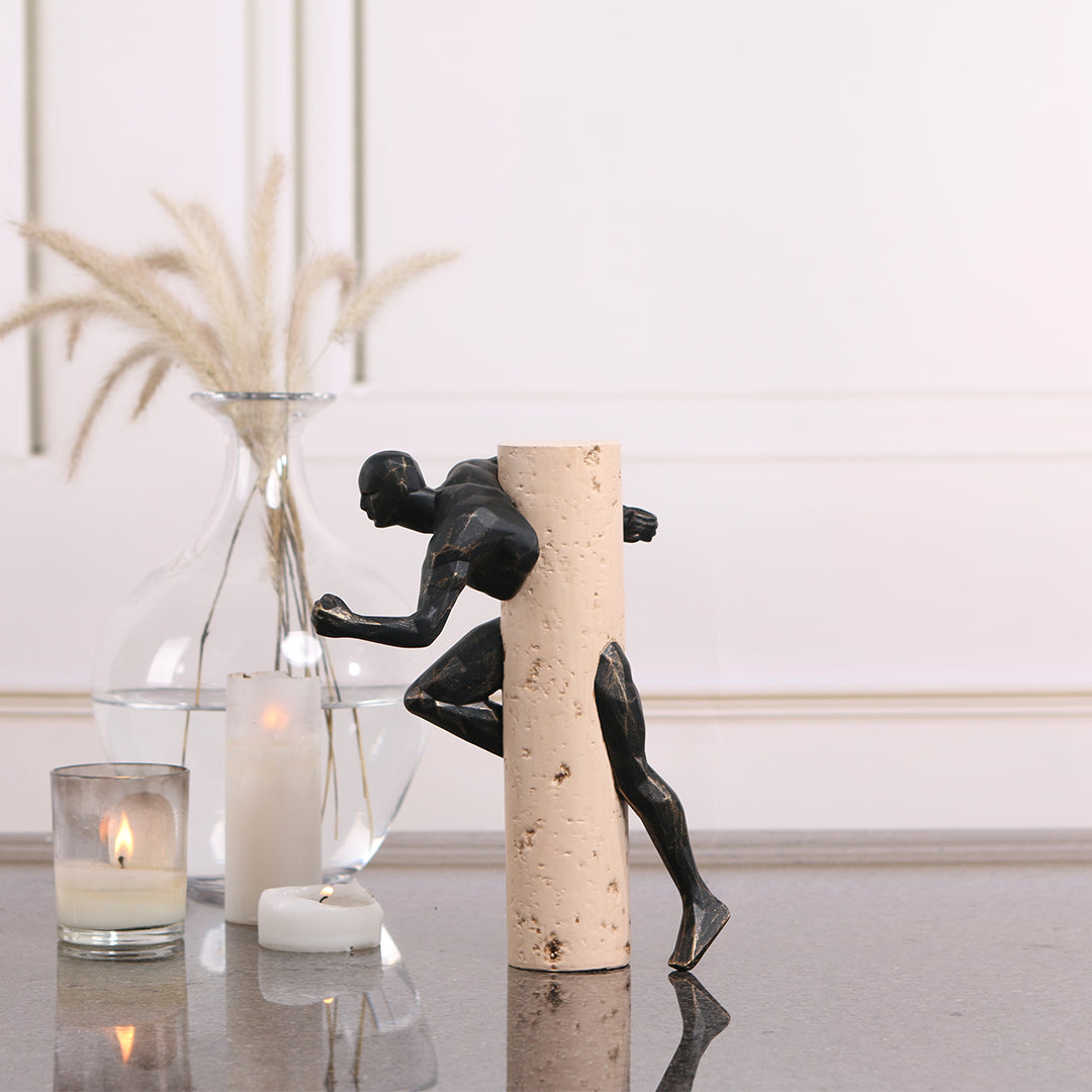 Running Man KA3123A - Home Decor Figurines - ebarza Furniture UAE | Shop Modern Furniture in Abu Dhabi & Dubai - مفروشات ايبازرا في الامارات | تسوق اثاث عصري وديكورات مميزة في دبي وابوظبي