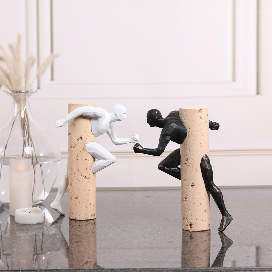 Running Man KA3123B - Home Decor Figurines - ebarza Furniture UAE | Shop Modern Furniture in Abu Dhabi & Dubai - مفروشات ايبازرا في الامارات | تسوق اثاث عصري وديكورات مميزة في دبي وابوظبي