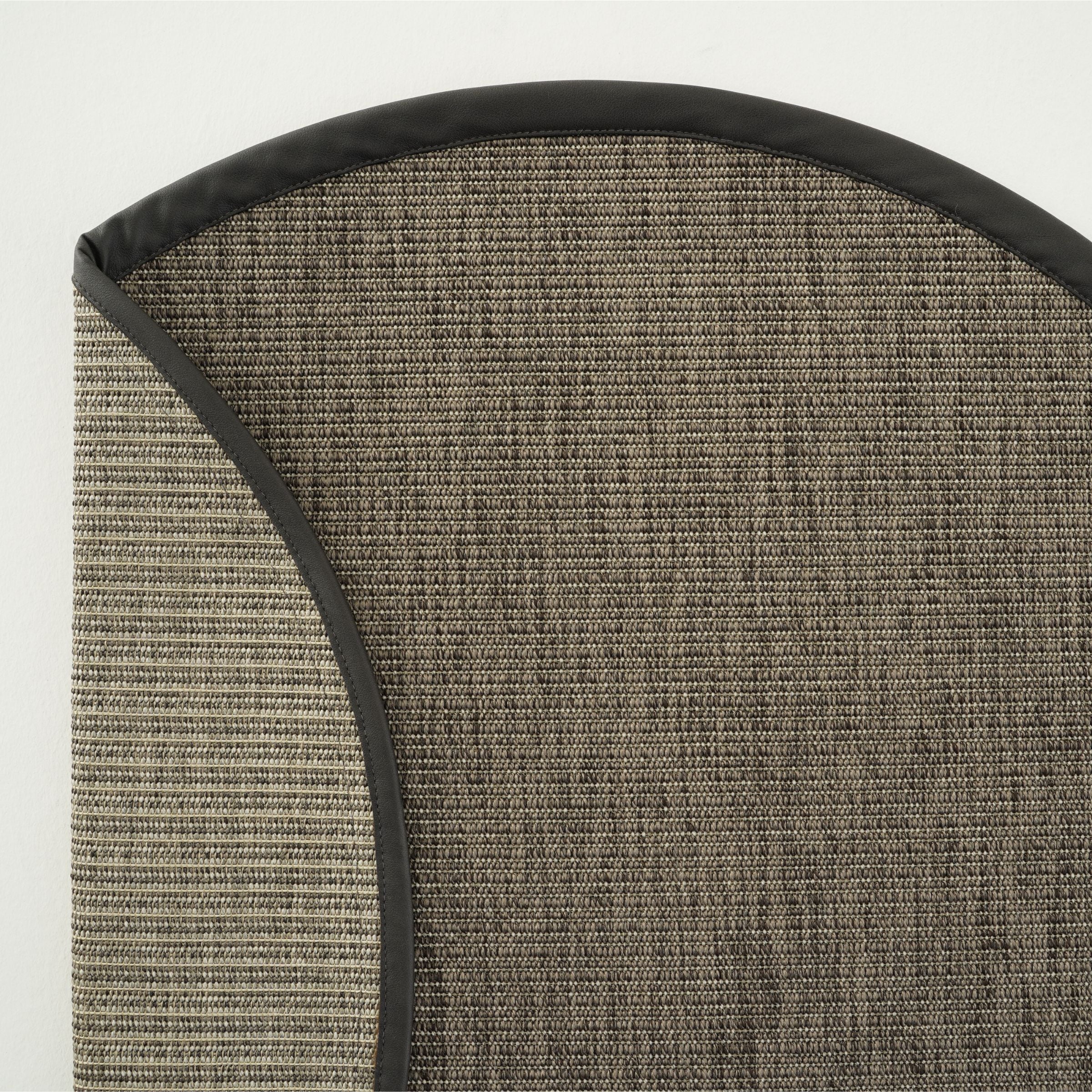 D300 CM SISAL CARPET PRAG CH-SSLPRAG-RL - Rugs - ebarza Furniture UAE | Shop Modern Furniture in Abu Dhabi & Dubai - مفروشات ايبازرا في الامارات | تسوق اثاث عصري وديكورات مميزة في دبي وابوظبي