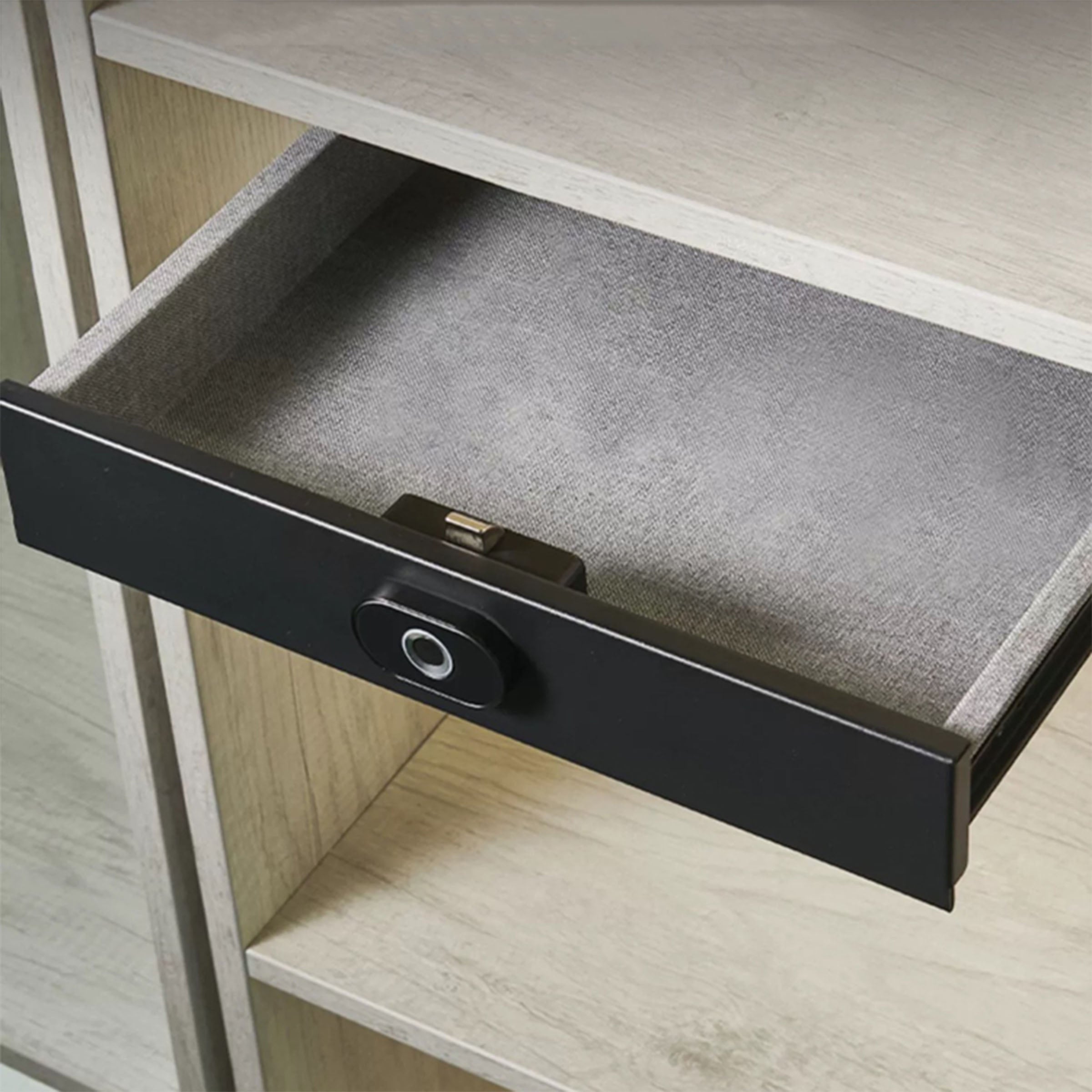 Smoker Small Safe Box Portable Password CH9-ST022-Black - Safe Box - ebarza Furniture UAE | Shop Modern Furniture in Abu Dhabi & Dubai - مفروشات ايبازرا في الامارات | تسوق اثاث عصري وديكورات مميزة في دبي وابوظبي