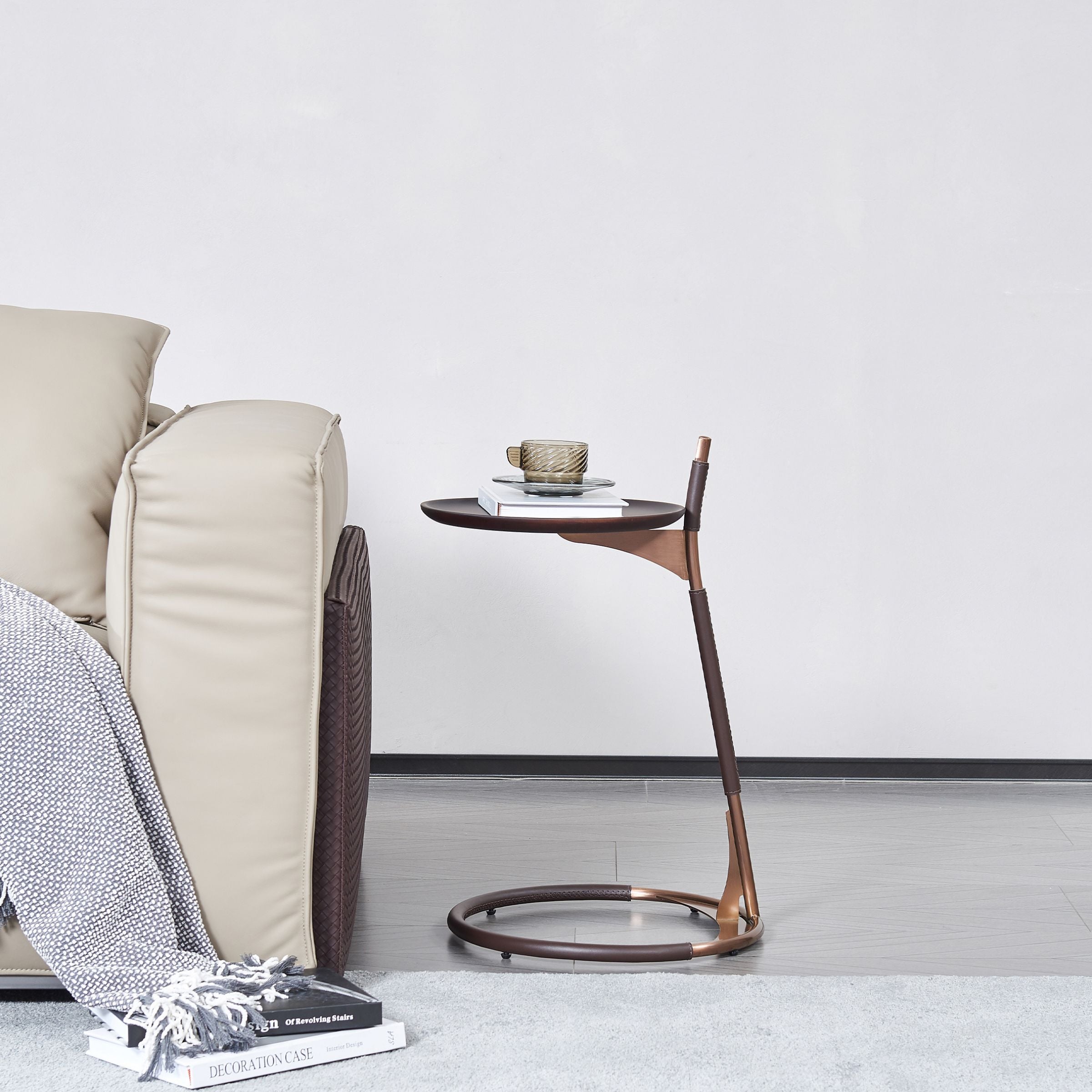 Dwell Side Table MLL-D130 - Side Tables - ebarza Furniture UAE | Shop Modern Furniture in Abu Dhabi & Dubai - مفروشات ايبازرا في الامارات | تسوق اثاث عصري وديكورات مميزة في دبي وابوظبي