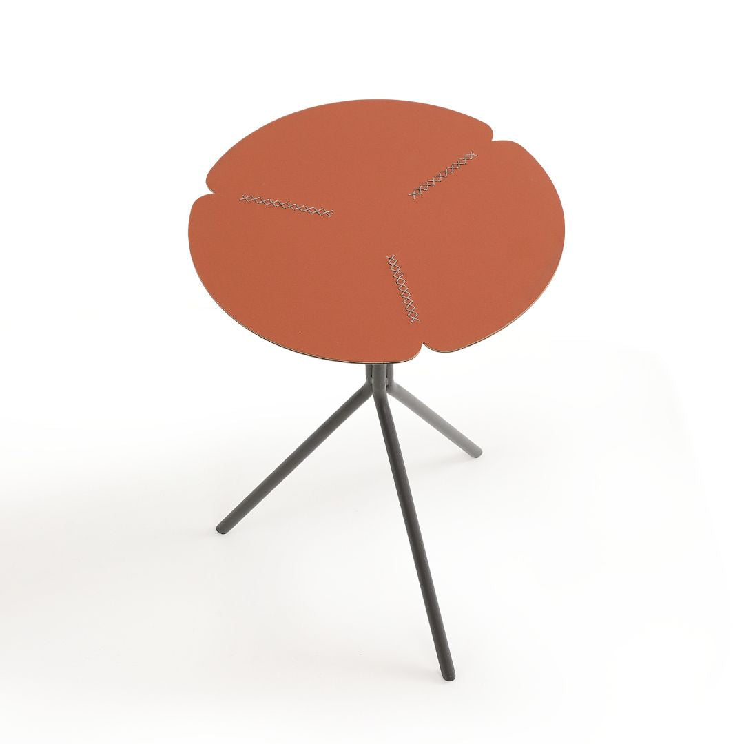 Side table LWL25000 - Side Tables - ebarza Furniture UAE | Shop Modern Furniture in Abu Dhabi & Dubai - مفروشات ايبازرا في الامارات | تسوق اثاث عصري وديكورات مميزة في دبي وابوظبي