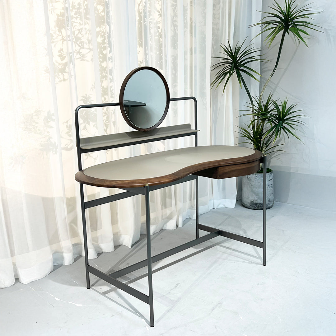 Sierra Saddle Leather Dresser JK-J15 - Dressers - ebarza Furniture UAE | Shop Modern Furniture in Abu Dhabi & Dubai - مفروشات ايبازرا في الامارات | تسوق اثاث عصري وديكورات مميزة في دبي وابوظبي