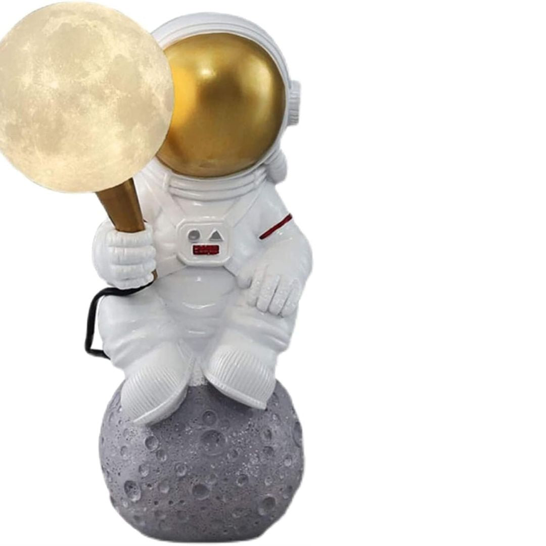 Space Boy Resin Table lamp HTD-YT2052 - Desk/table Lamps - ebarza Furniture UAE | Shop Modern Furniture in Abu Dhabi & Dubai - مفروشات ايبازرا في الامارات | تسوق اثاث عصري وديكورات مميزة في دبي وابوظبي