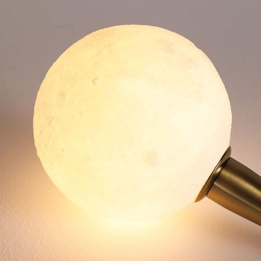 Space Boy Resin Wall Lamp HTD-YD8043 - Wall Lamp - ebarza Furniture UAE | Shop Modern Furniture in Abu Dhabi & Dubai - مفروشات ايبازرا في الامارات | تسوق اثاث عصري وديكورات مميزة في دبي وابوظبي