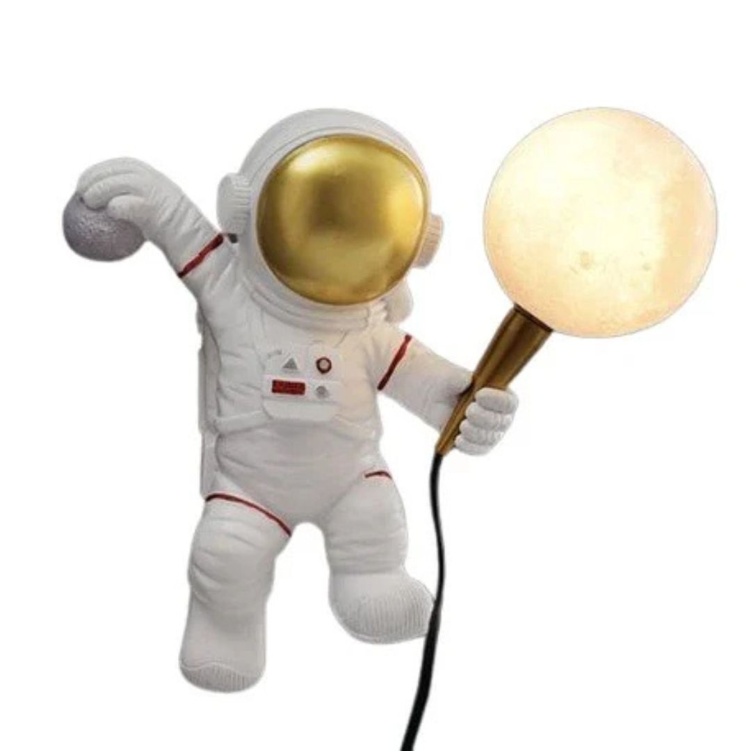 Space Boy Resin Wall Lamp HTD-YD8043 - Wall Lamp - ebarza Furniture UAE | Shop Modern Furniture in Abu Dhabi & Dubai - مفروشات ايبازرا في الامارات | تسوق اثاث عصري وديكورات مميزة في دبي وابوظبي